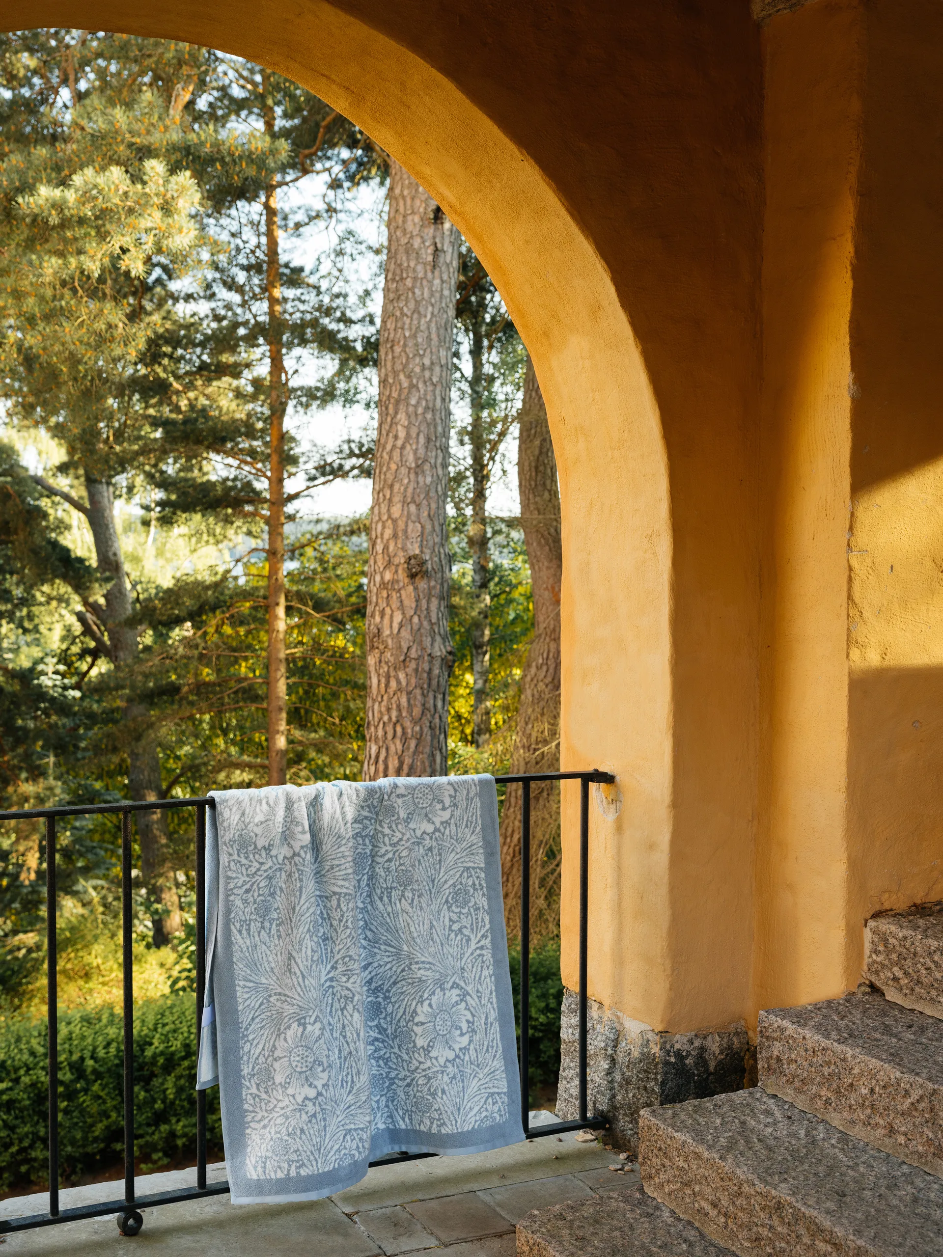 Morris & Co. Marigold タオル ECO, Blue, 86x150 cm Mille Notti