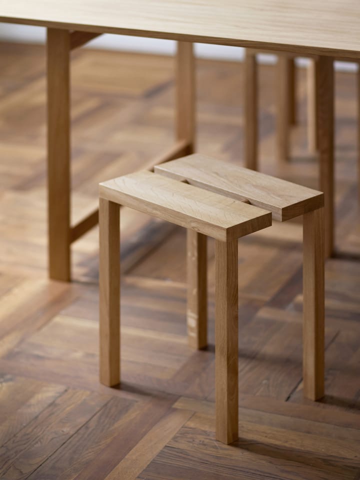 Moebe Peg スツール 35x27.5x44 cm, Oak MOEBE | ムーベ