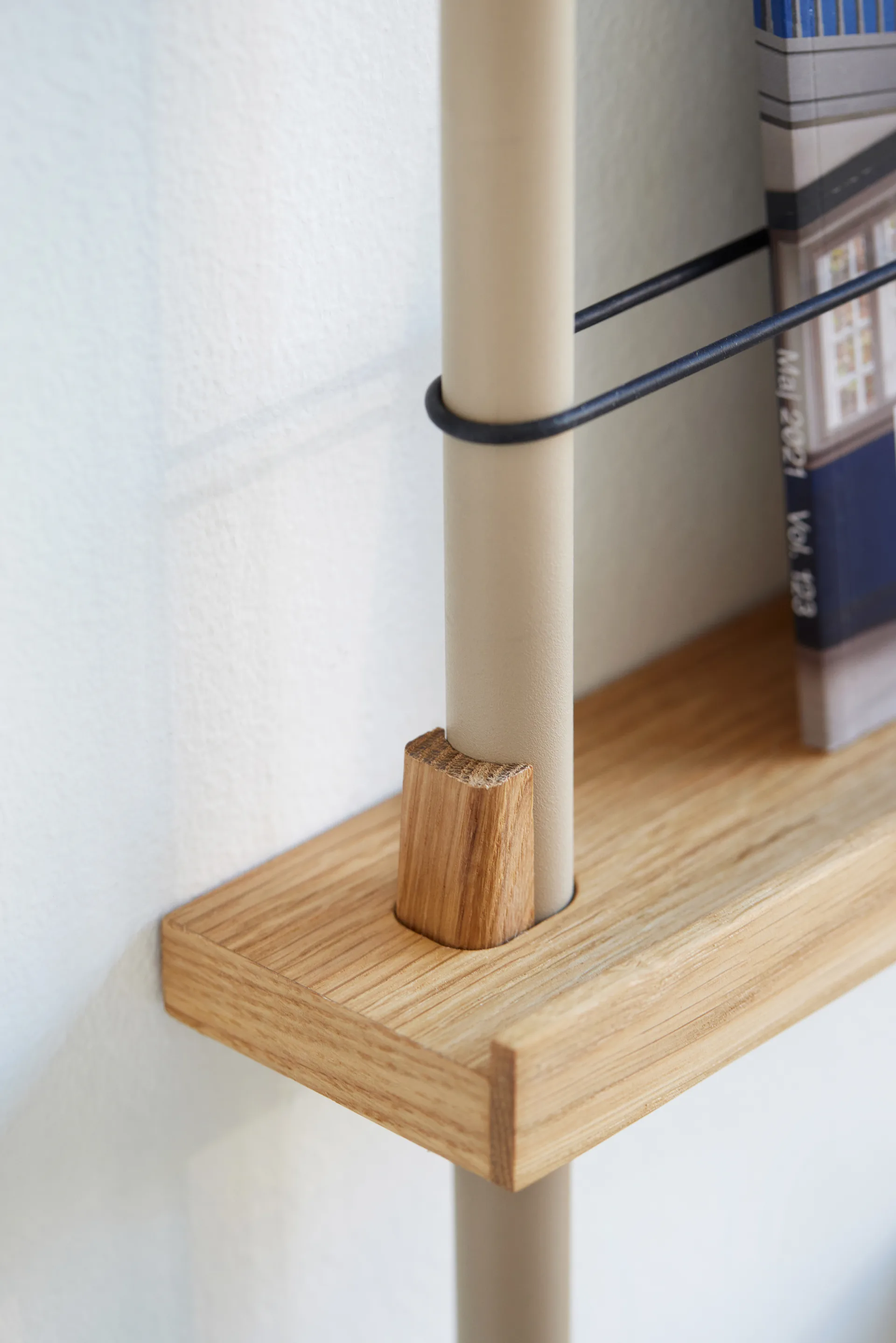 Moebe マガジンラック, Smoked oak-grey MOEBE | ムーベ