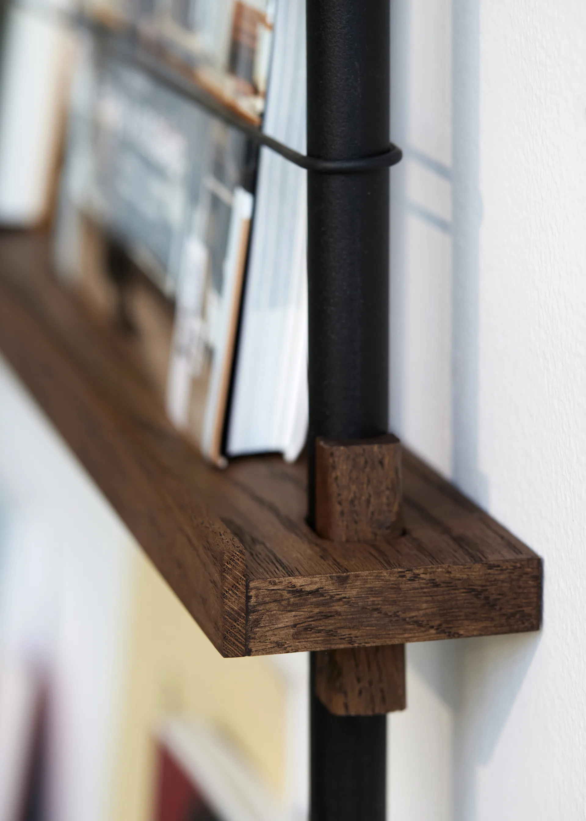 Moebe マガジンラック, Smoked oak-white MOEBE | ムーベ