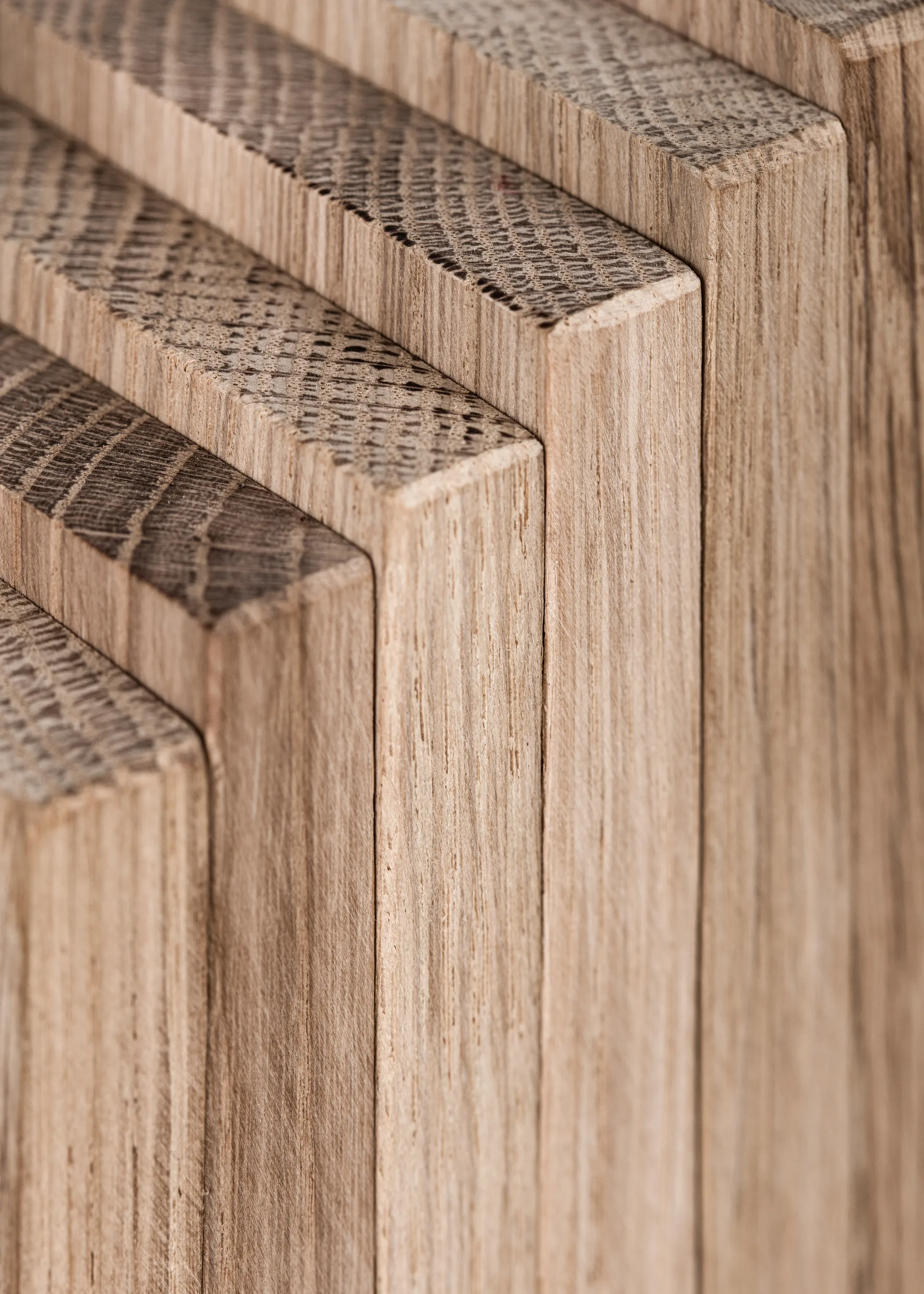 Polygrif オークスカルプチャー 21x32 cm, Wood. black MOEBE | ムーベ