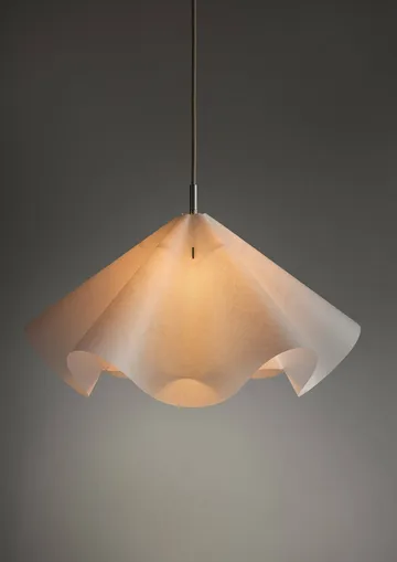 Sinuate ペンダントランプ - White-brass, medium Ø60x30 cm - MOEBE | ムーベ