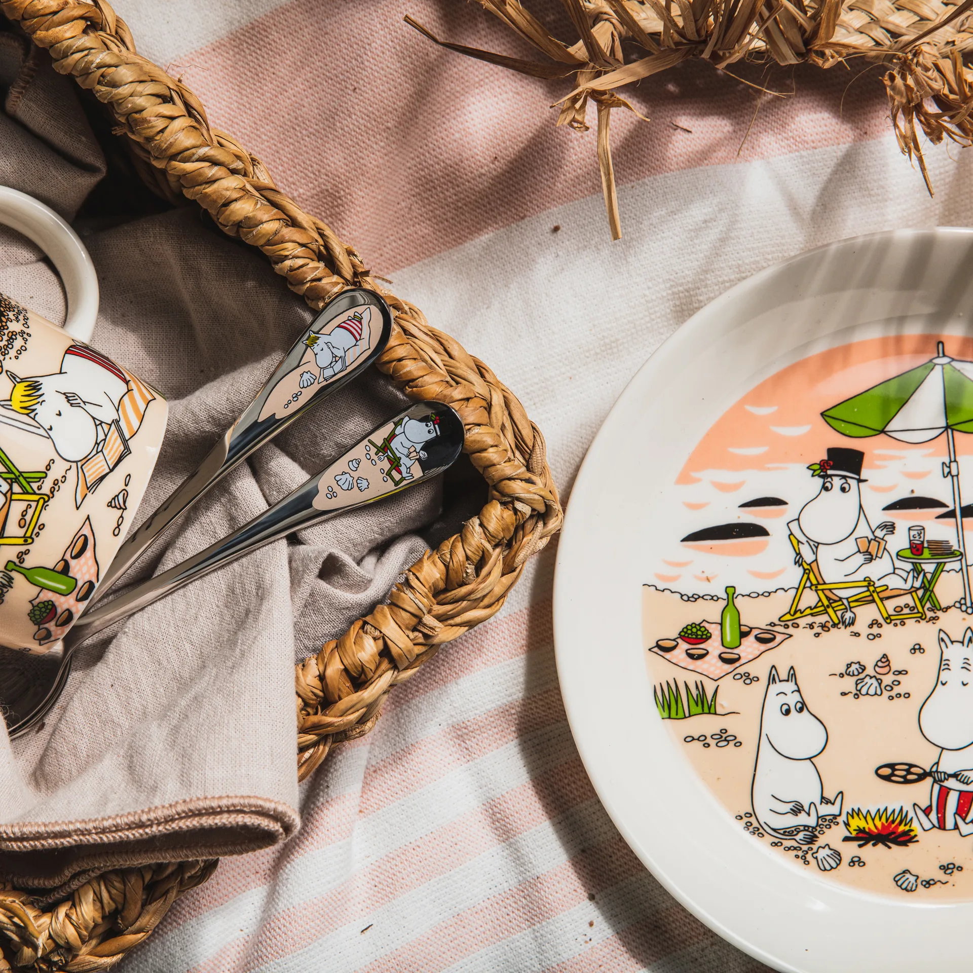 Together ムーミン プレート 2021, 19 cm Moomin Arabia