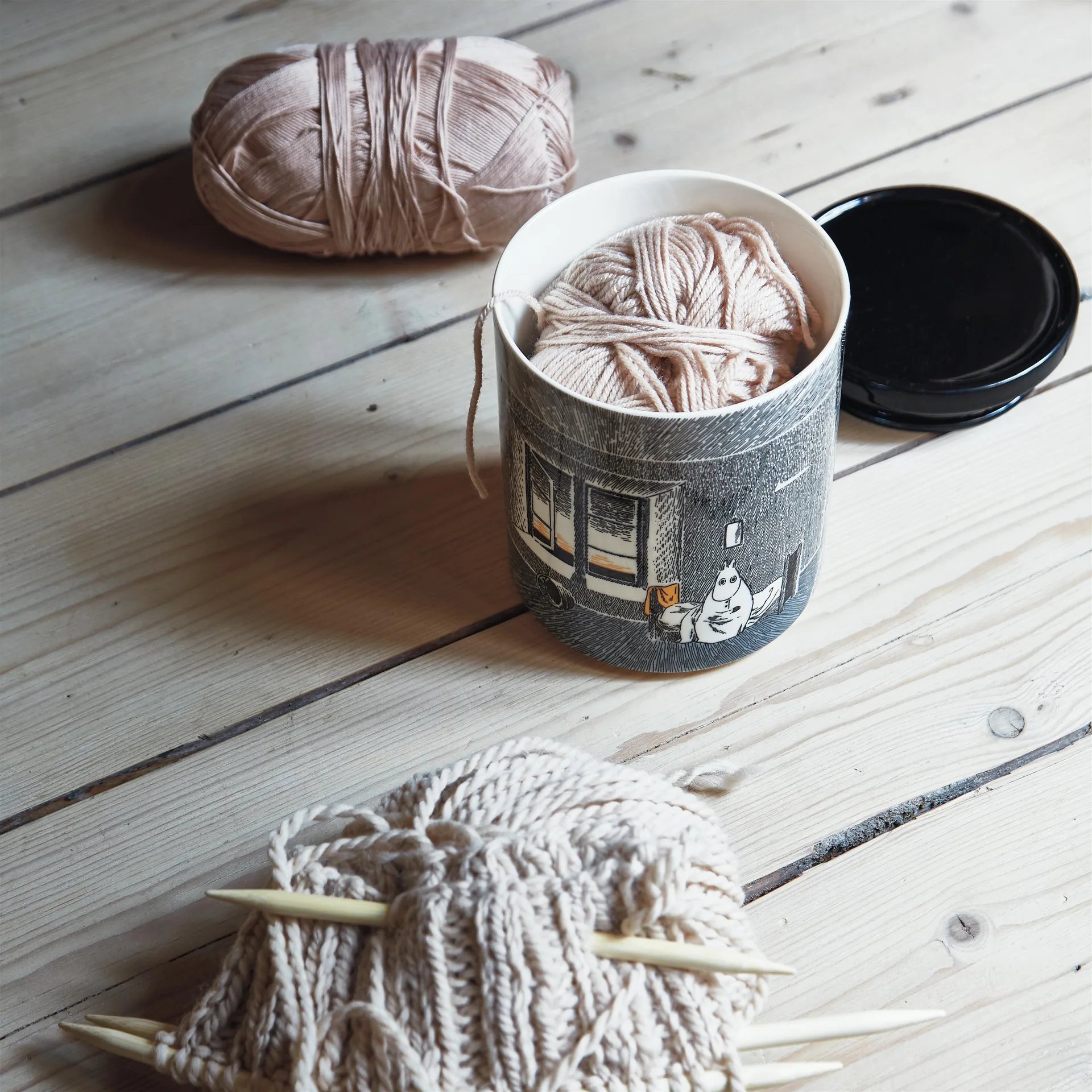 True to it's origins ムーミン ジャー, 1.2 l Moomin Arabia