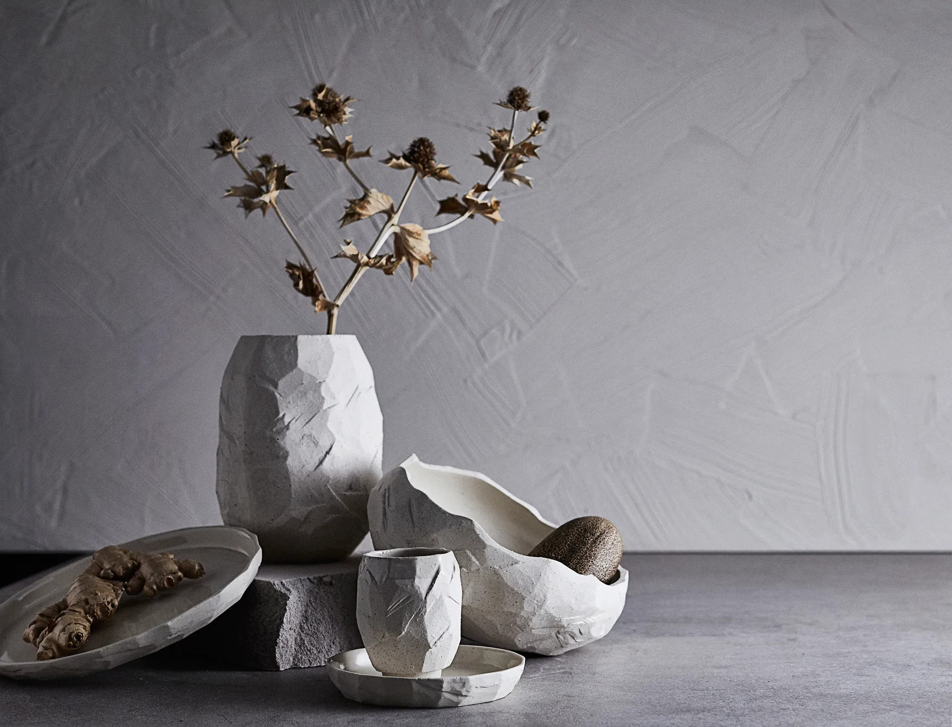 Kuri ディナープレート Ø26 cm, Sand MUUBS | ムーブス