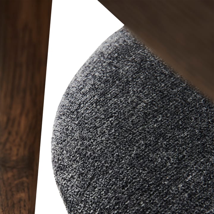 Tetra チェア with padded seat, Granite coloured fabric-dark oiled oak MUUBS | ムーブス