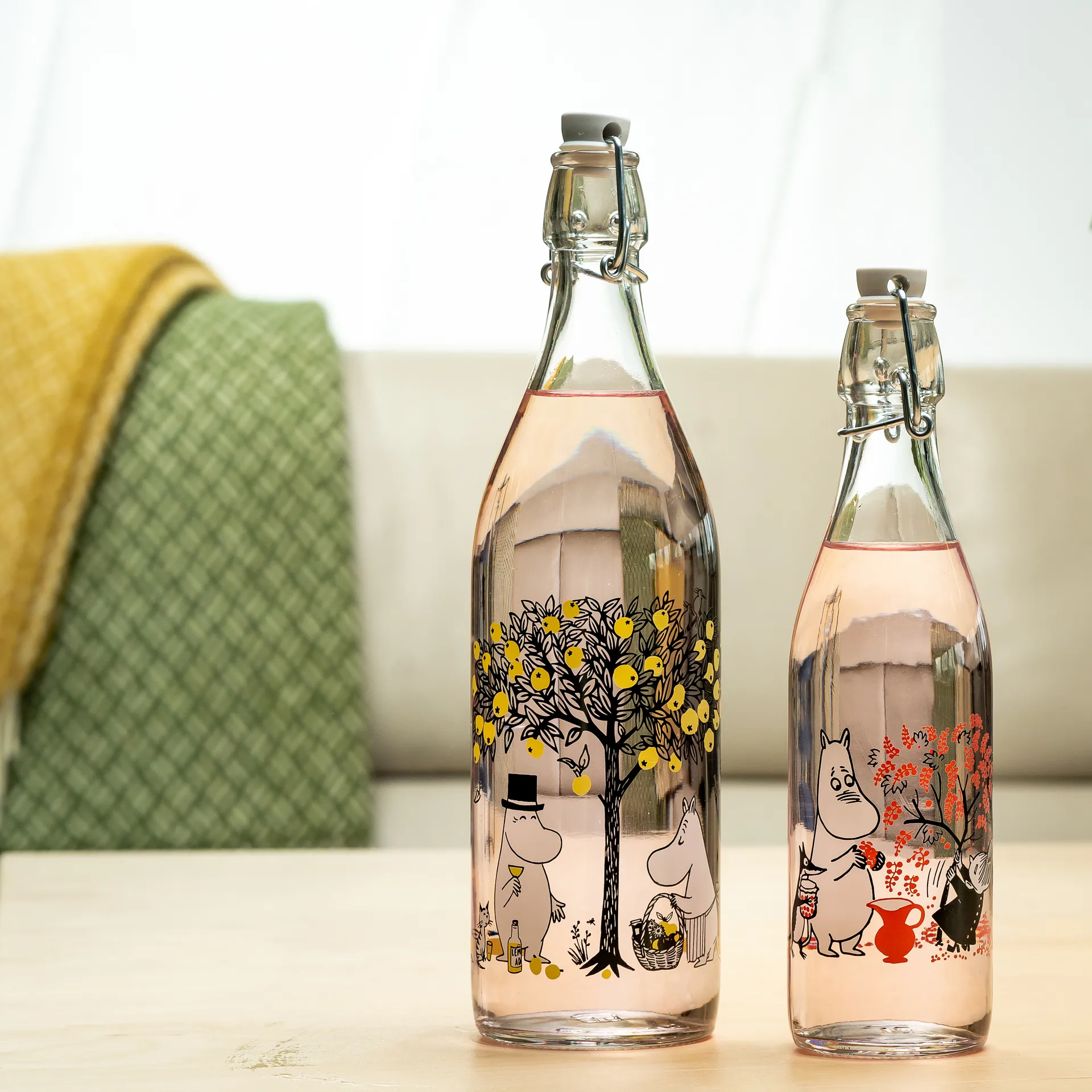 ムーミン グラスボトル 1 L, Apples Muurla | ムールラ