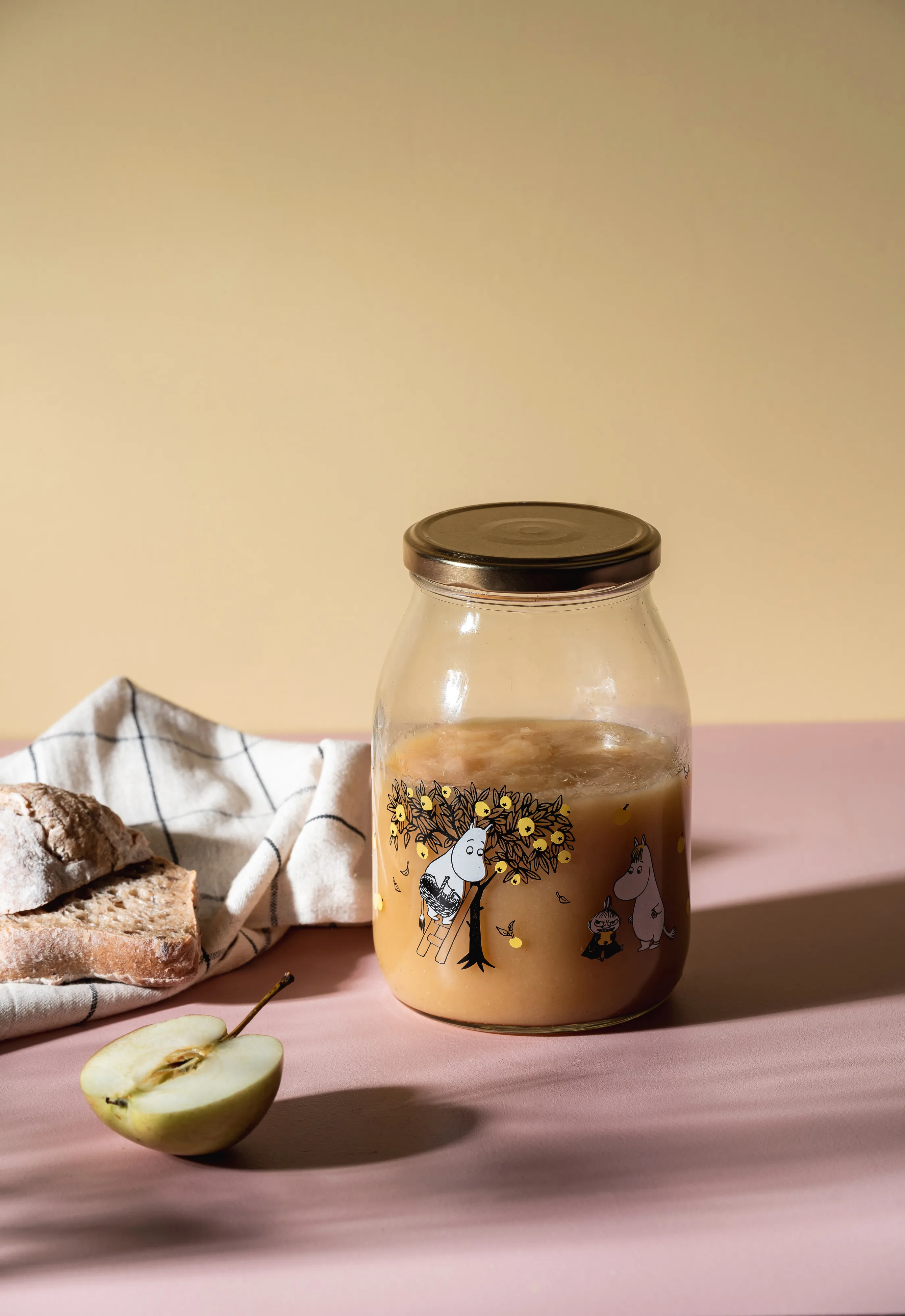 Muurla | ムールラ からのムーミン ガラスジャー 1 L - NordicNest.jp