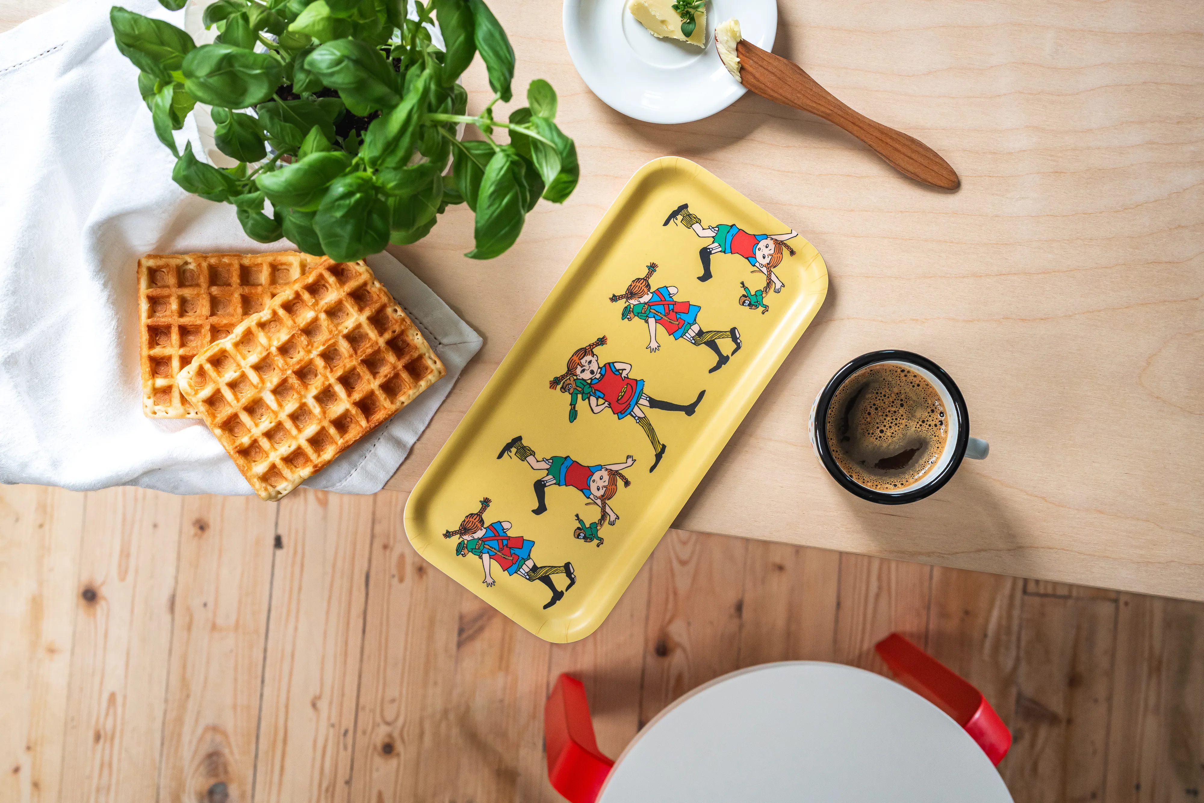 Muurla | ムールラ からのピッピ トレー 13x27 cm - NordicNest.jp