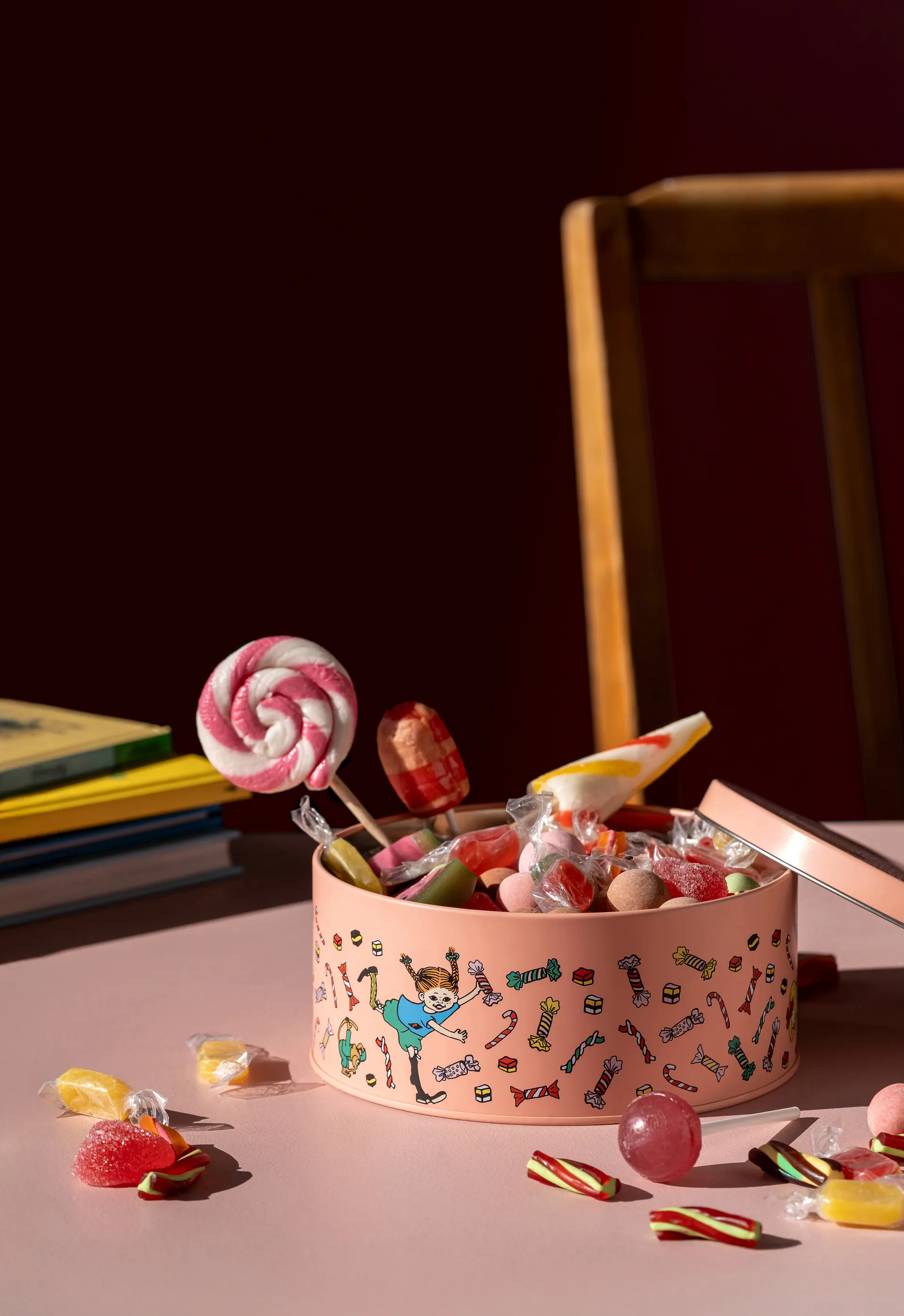 長くつ下のピッピ 蓋付き収納ジャー Ø15 cm, Candy Muurla | ムールラ