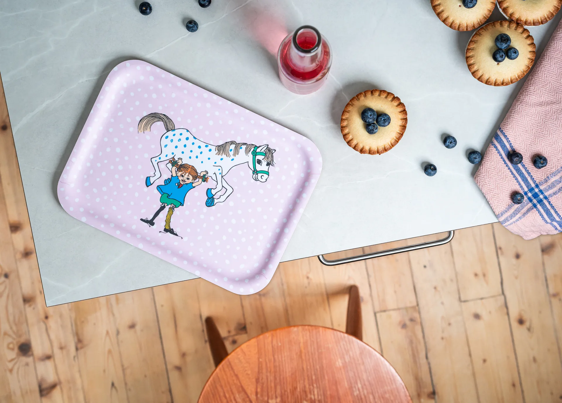 ピッピ トレー 20x27 cm, Pippi and the Horse Muurla | ムールラ