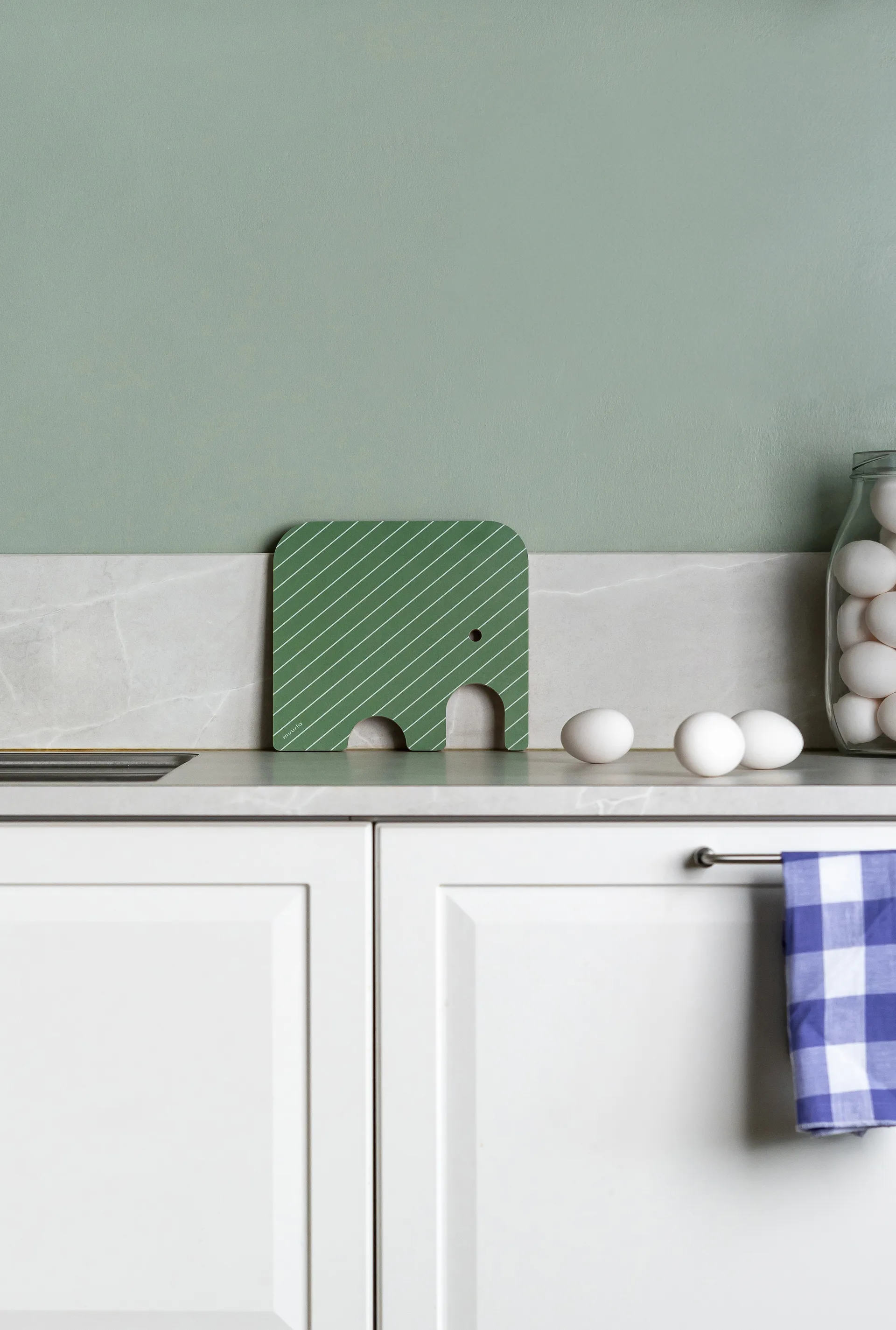 Elephant Chop & Serve カッティングボード S, Green Muurla | ムールラ