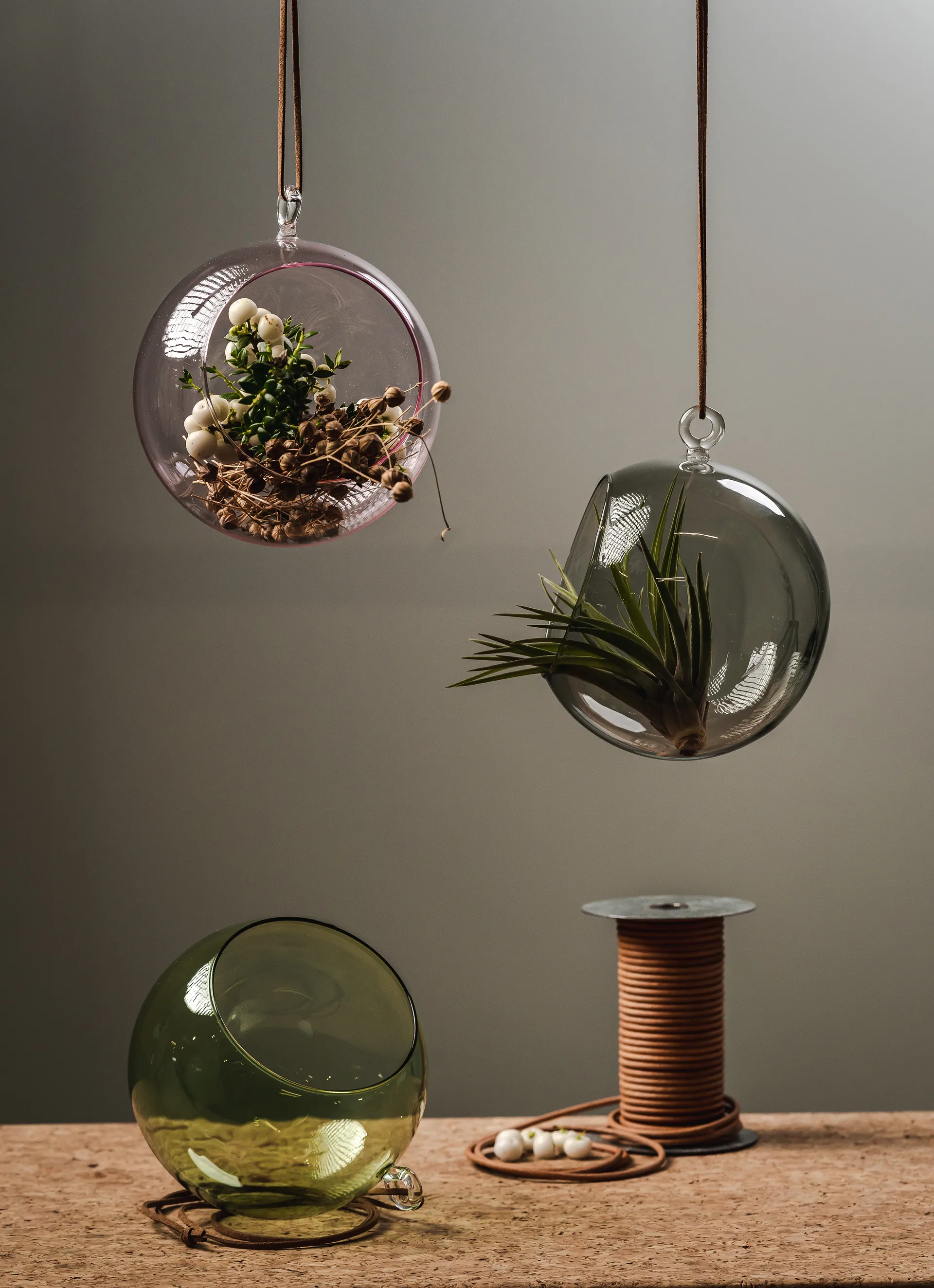 Muurla decorative hanging ball Ø12 cm, Pink Muurla | ムールラ