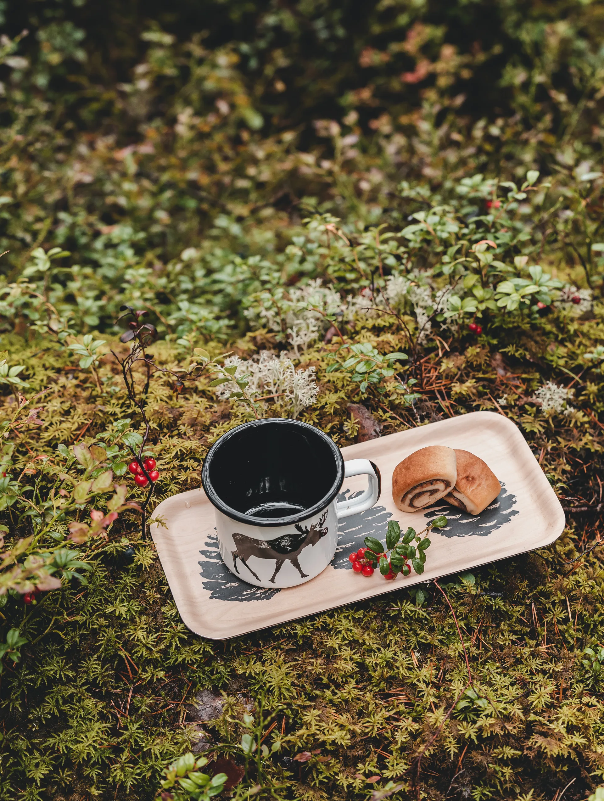 Nordic The Pine Cone トレイ 13x27 cm, Nature-black Muurla | ムールラ