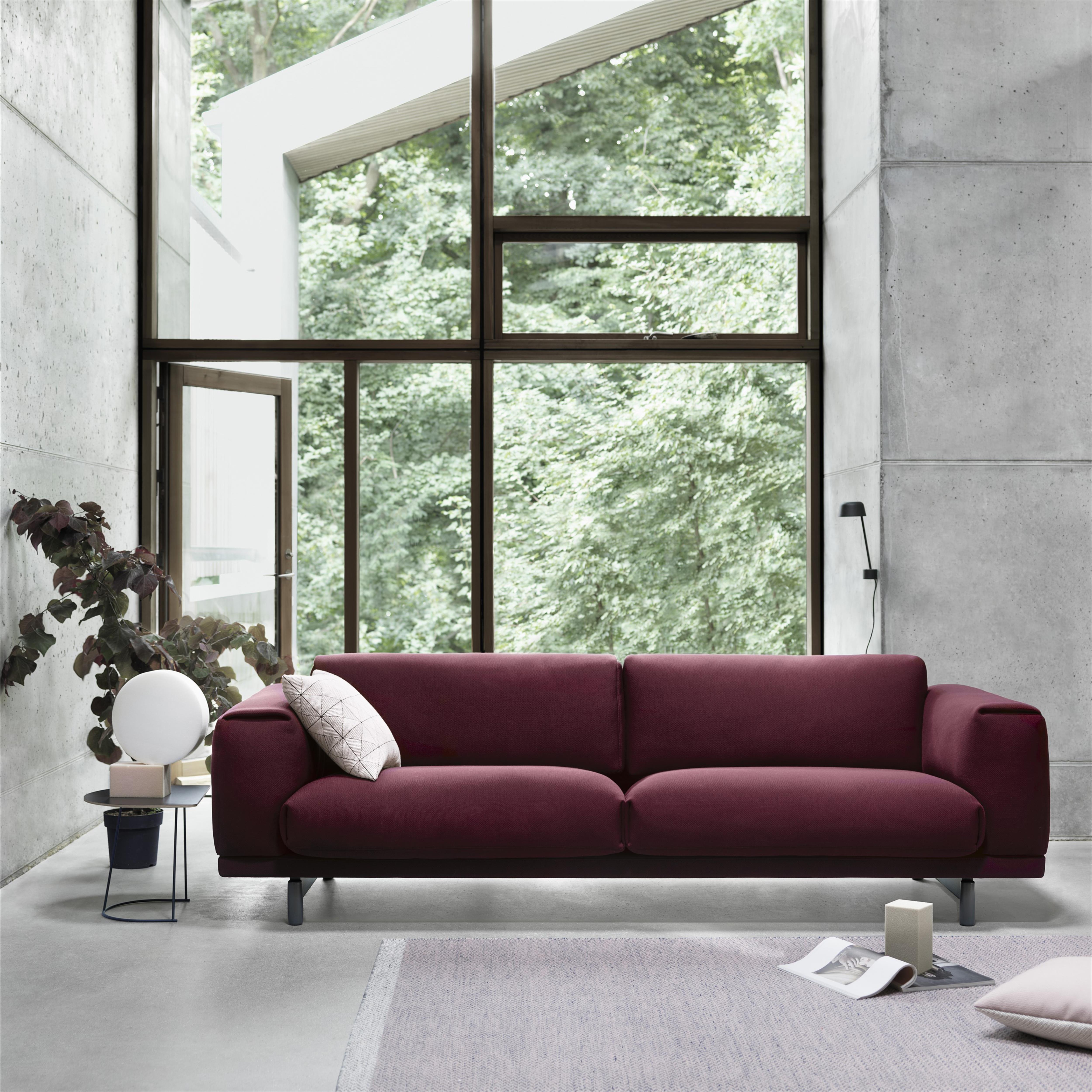 Muuto | ムート からのAiry ソファーテーブル ハーフ
