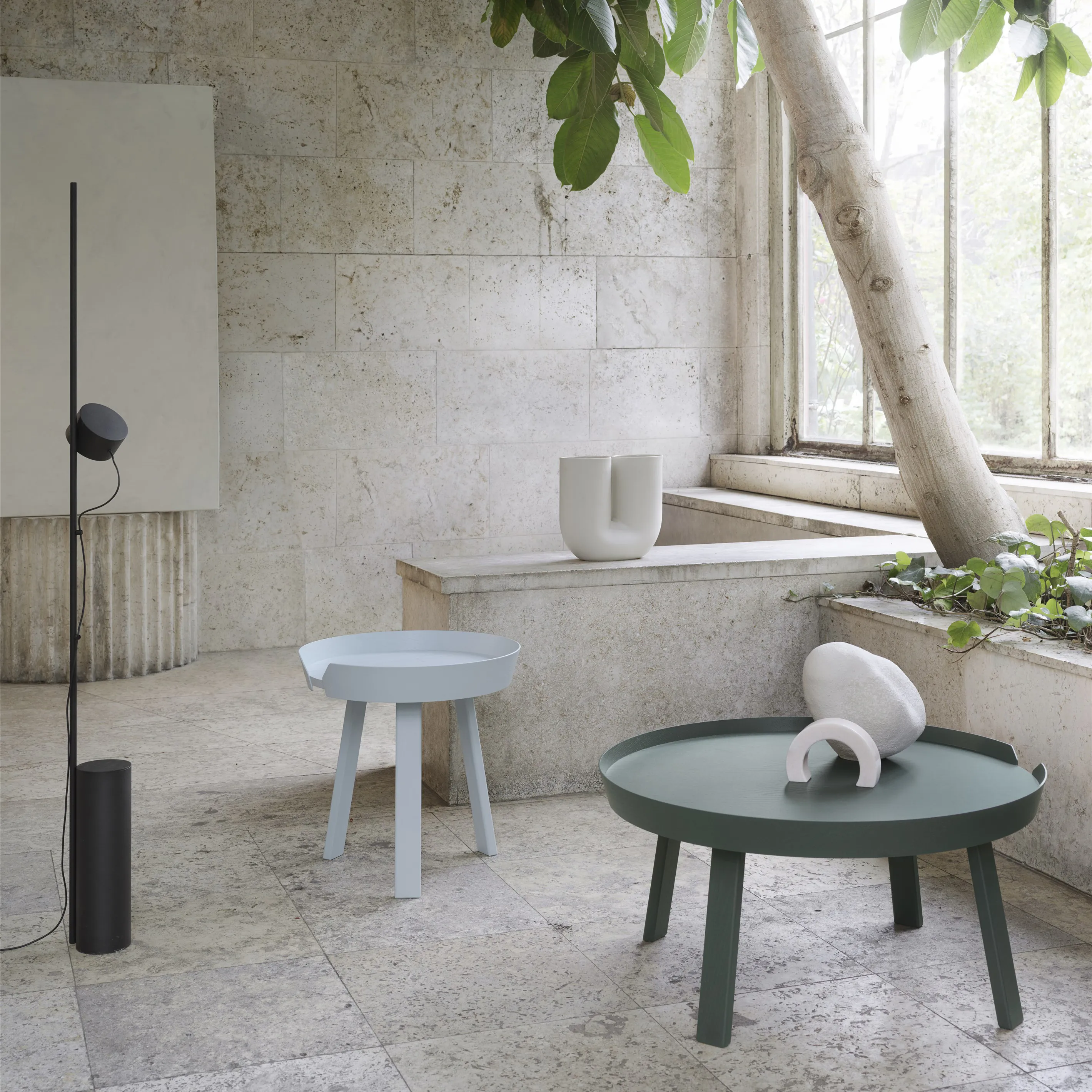 Muuto | ムート からのAround テーブル large - NordicNest.jp