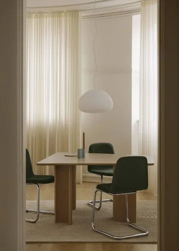 Brink Chair カンチレバーベース チェア - Black - Muuto | ムート