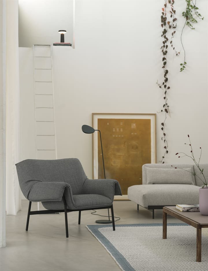 Ease ポータブルテーブルランプ 21.5 cm, Black Muuto | ムート