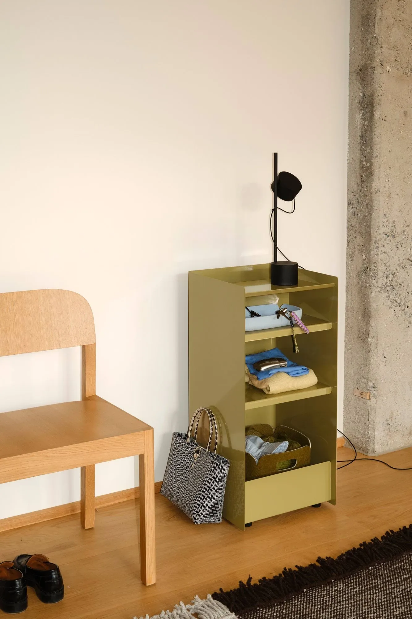 Folded Trolley ワゴン オープン, Dark beige green, 37.4x38.7x37.2 cm Muuto | ムート