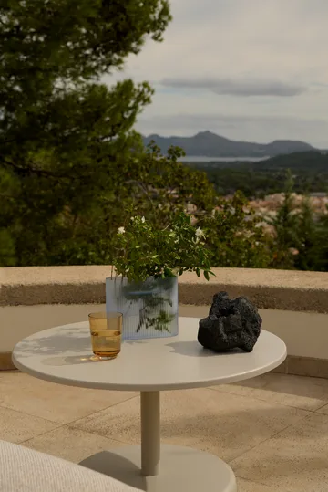 Linear Steel コーヒーテーブル - Grey, Ø70x40 cm - Muuto | ムート