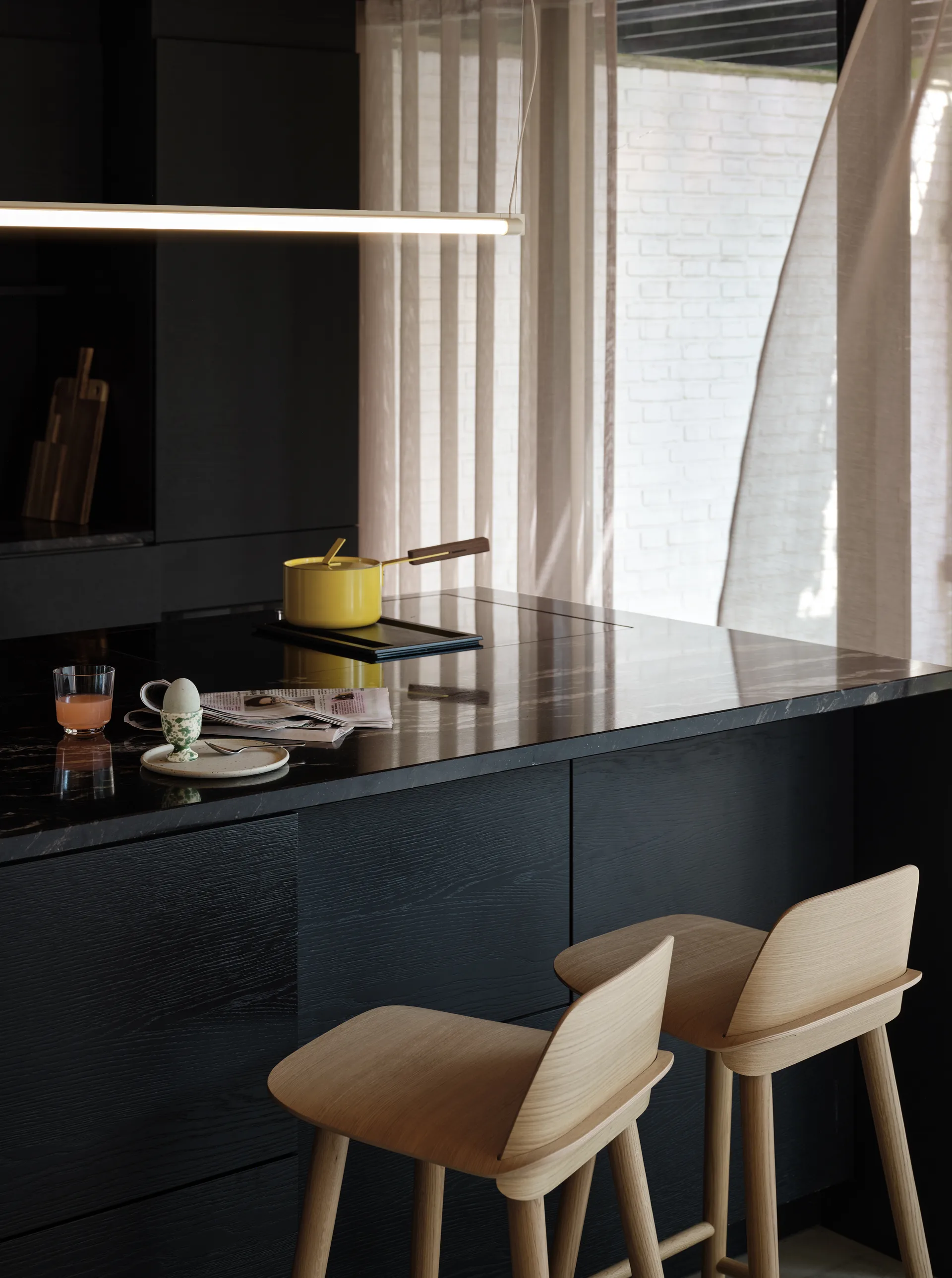 Nerd バースツール 65 Cm, Oak Muuto | ムート