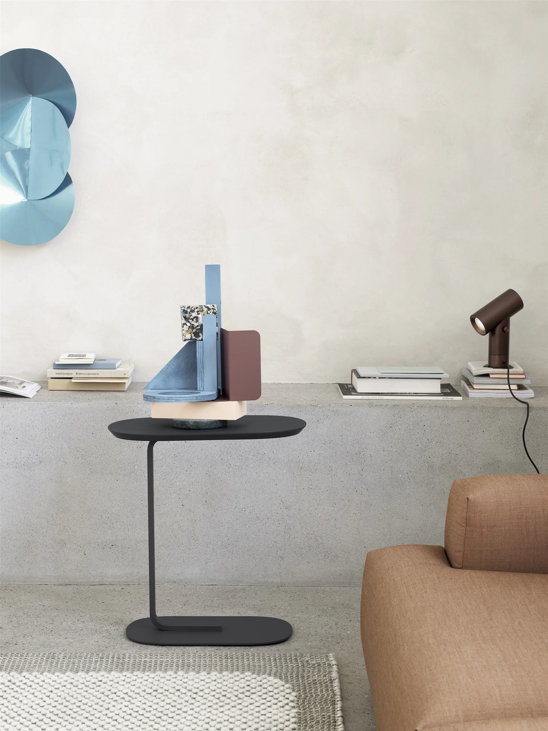 Relate サイドテーブル 60,5 cm, Black Muuto | ムート