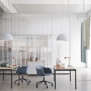 Under the bell ペンダントランプ Ø55 cm - Muuto | ムート