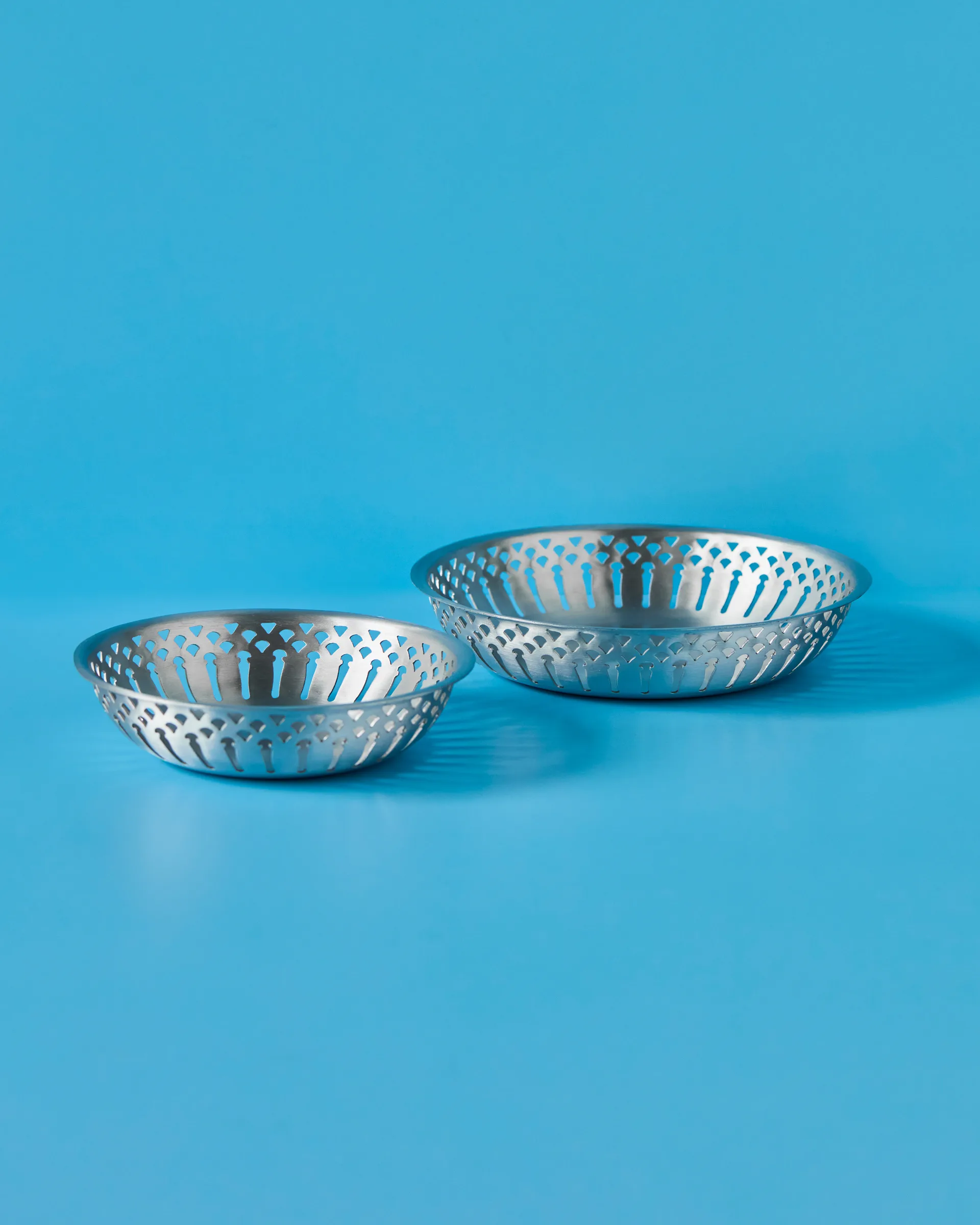 Nicolas Vahé パン用バスケット 2ピース, Antique silver finish Nicolas Vahé | ニコラス バヘ