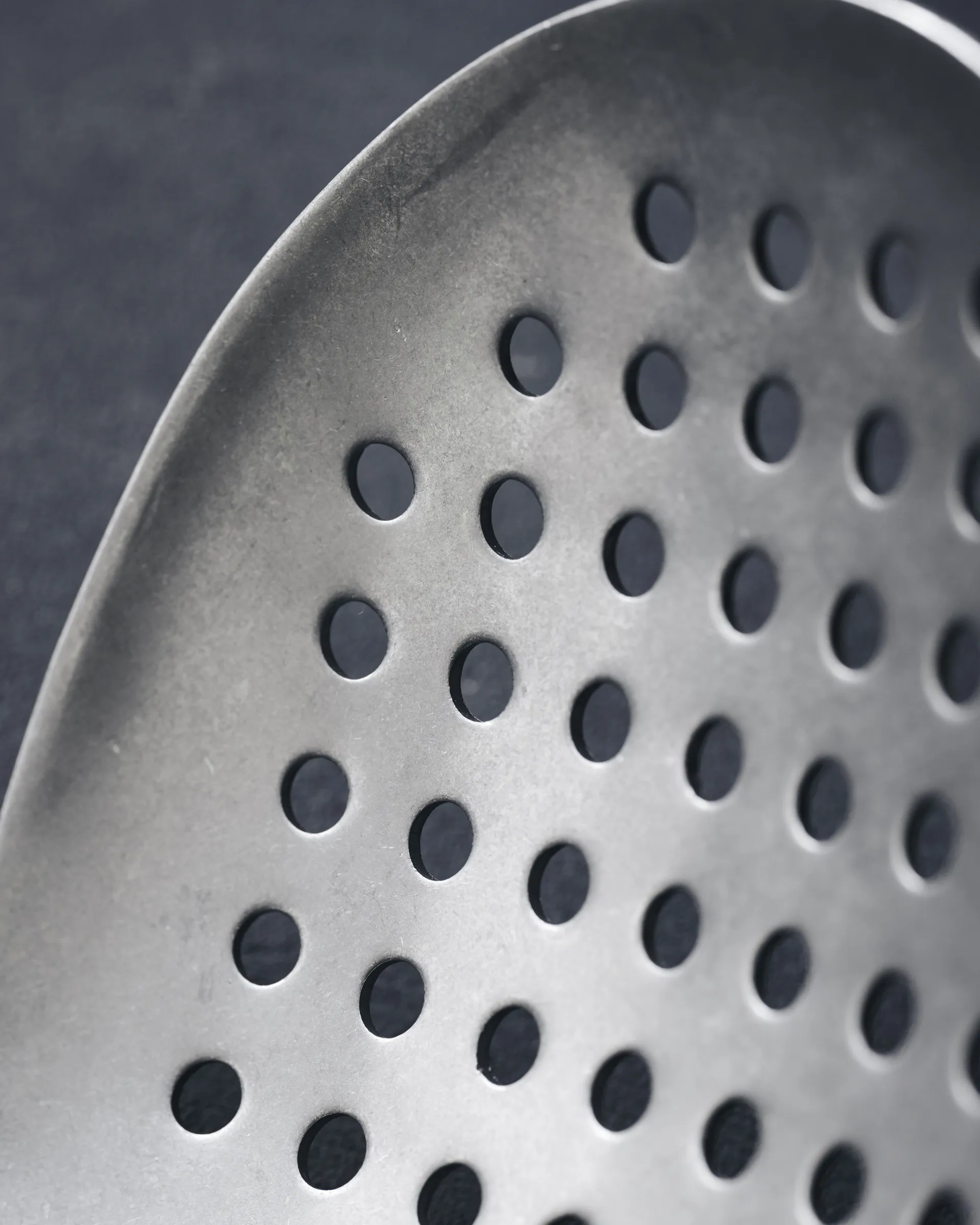 Nicolas Vahé デイリー パスタサーバー ステンレススチール, 29 cm Nicolas Vahé | ニコラス バヘ