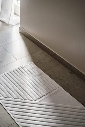 ストライプ バスマット 50x90 cm - White - NJRD | 二オール