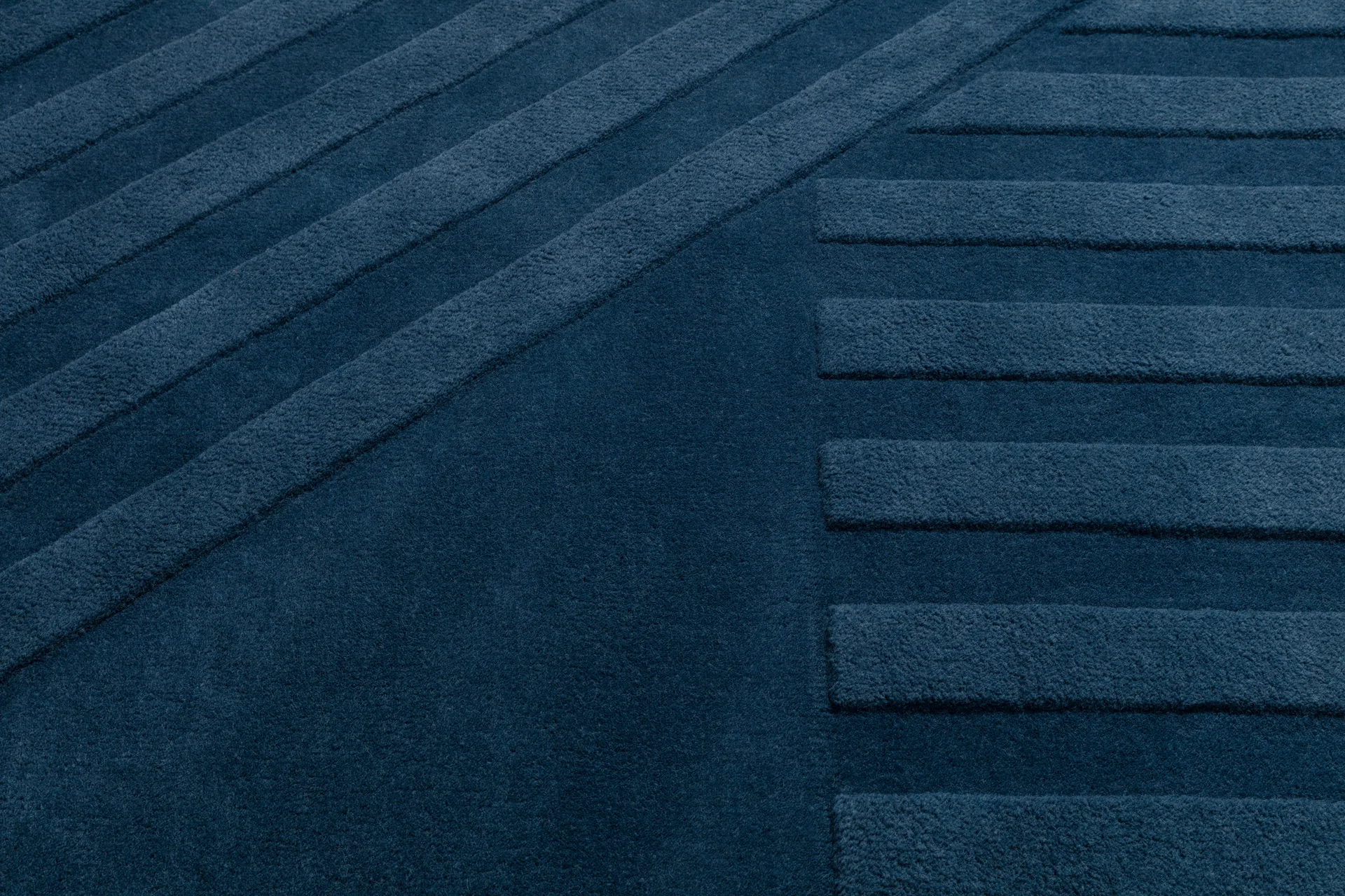 Levels Stripes ウールラグ, Blue, 170x240 cm NJRD | 二オール