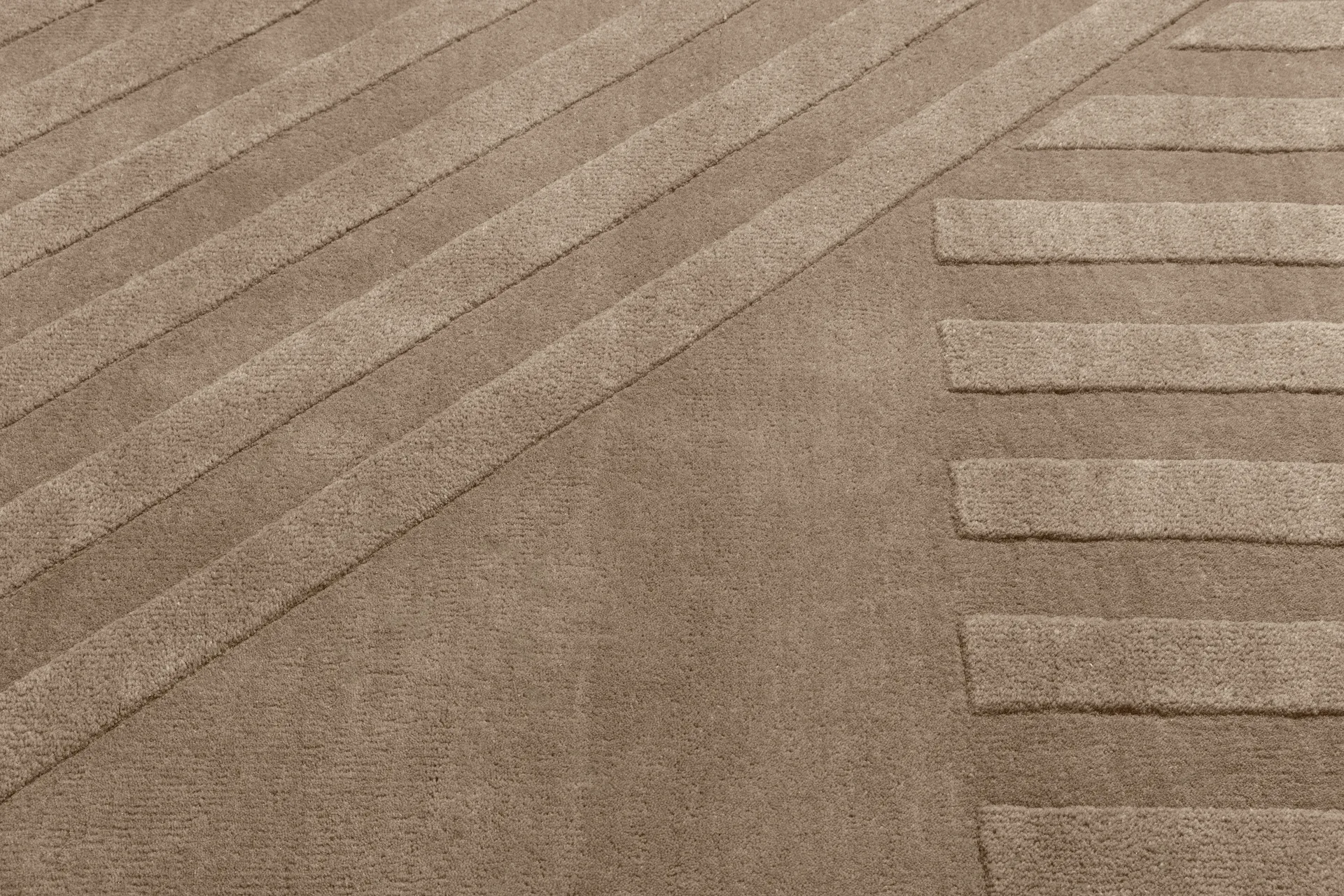 Levels Stripes ウールラグ, Taupe, 200x300 cm NJRD | 二オール