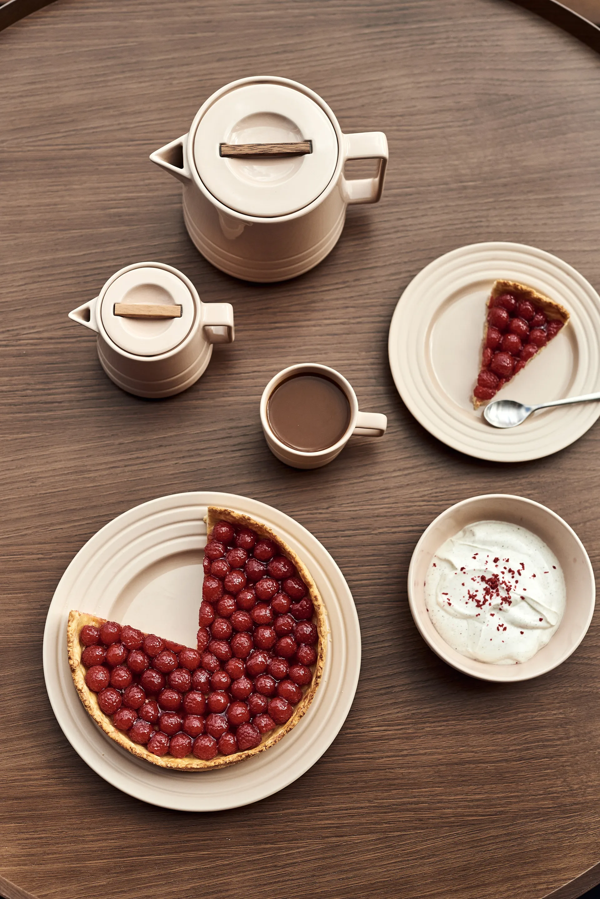 Lines ティーポット 1.5L, beige NJRD | 二オール