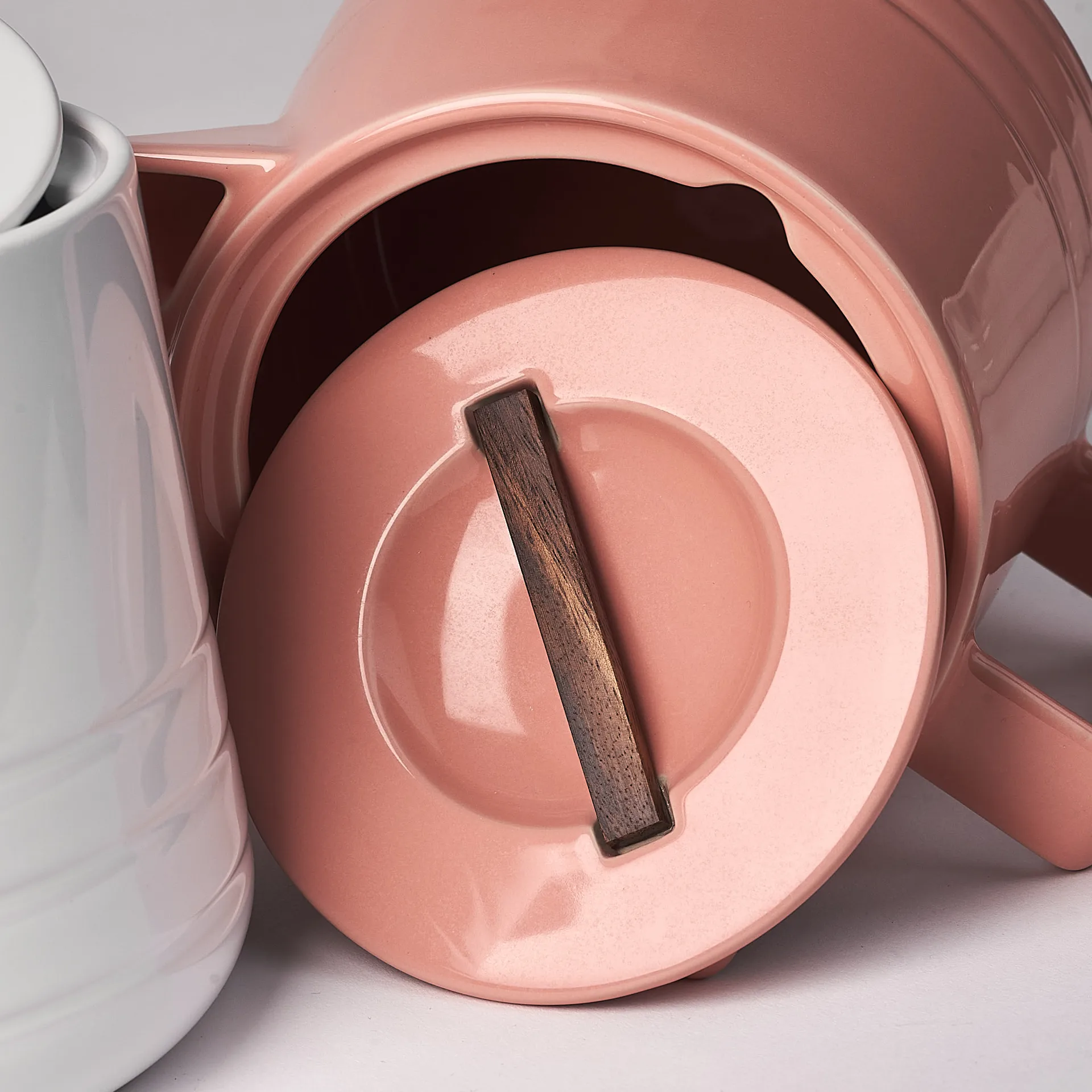 Lines ティーポット 1.5L, pink NJRD | 二オール