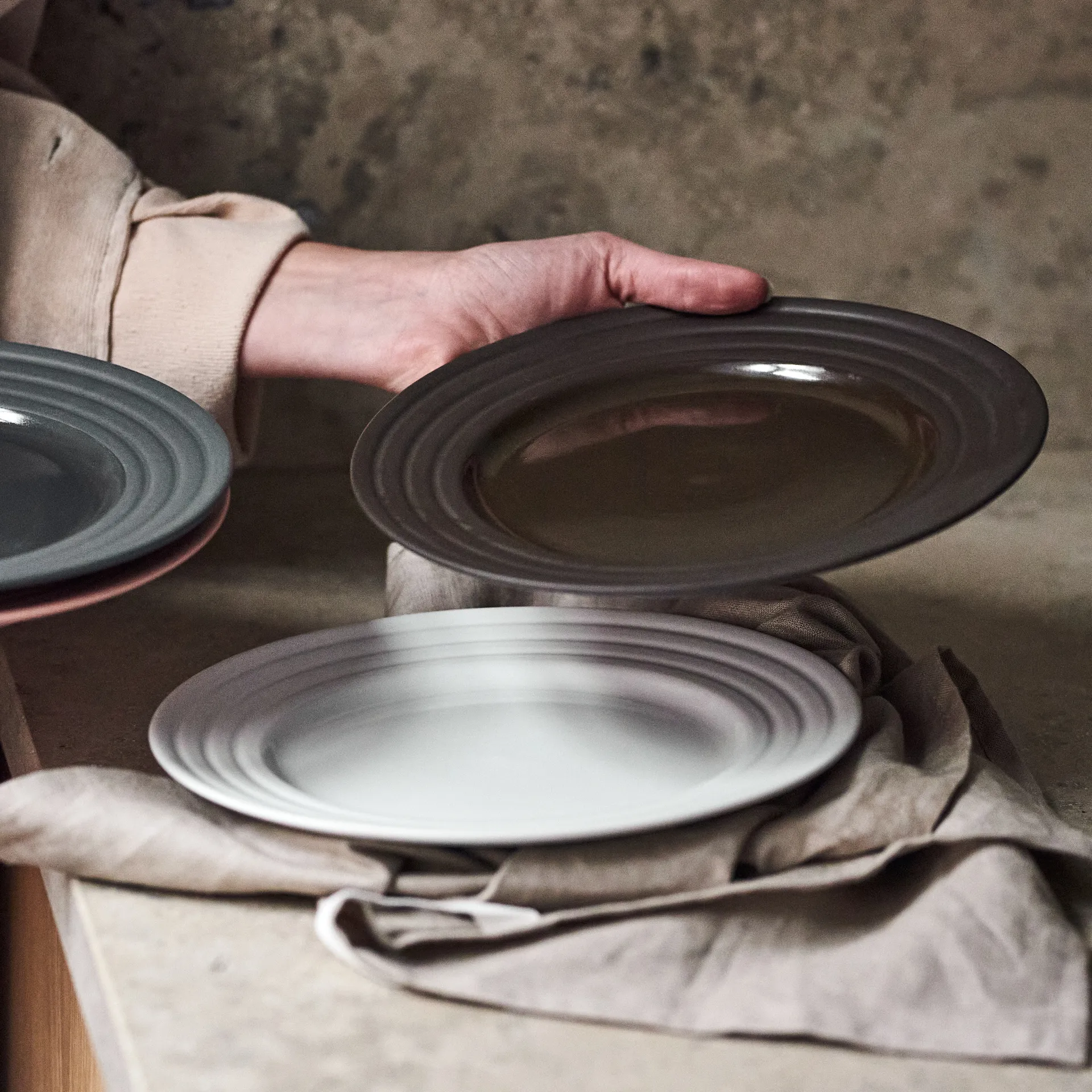 Lines スモール プレート Ø21 cm 6パック, brown NJRD | 二オール