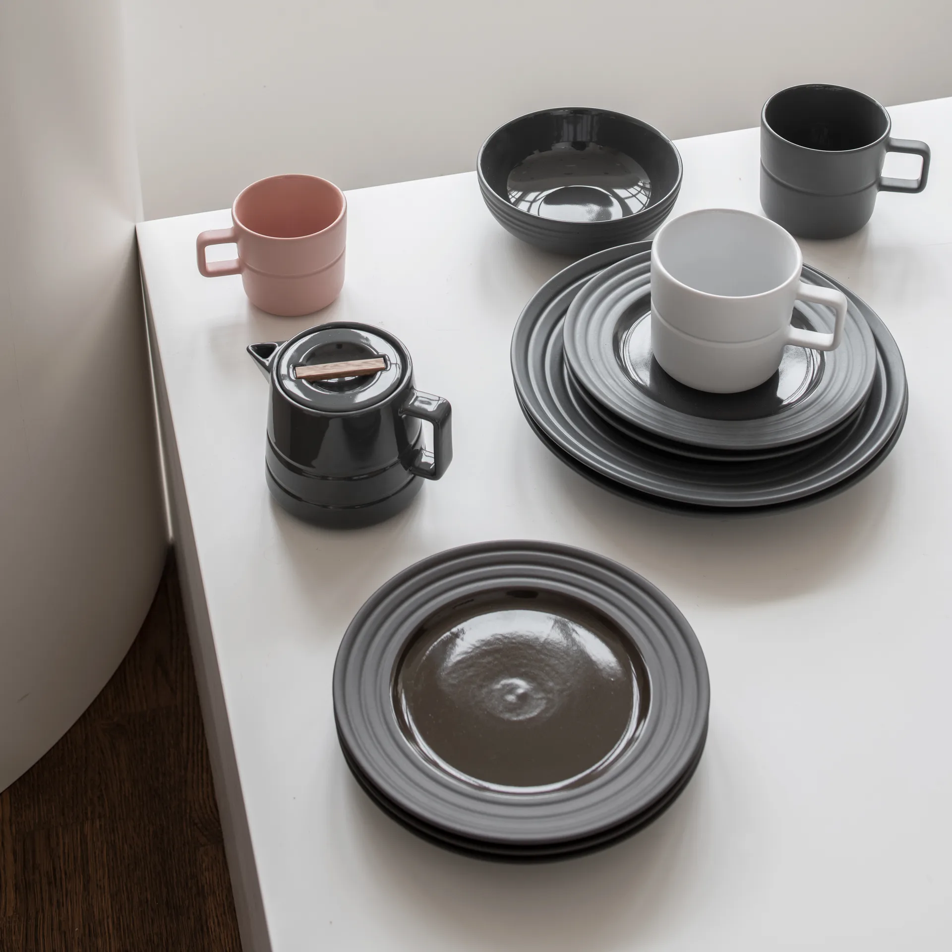 Lines スモール プレート Ø21 cm 6パック, brown NJRD | 二オール