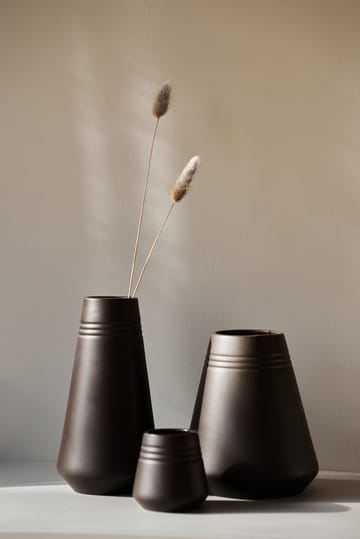 Lines 花瓶 22 cm - Brown - NJRD | 二オール