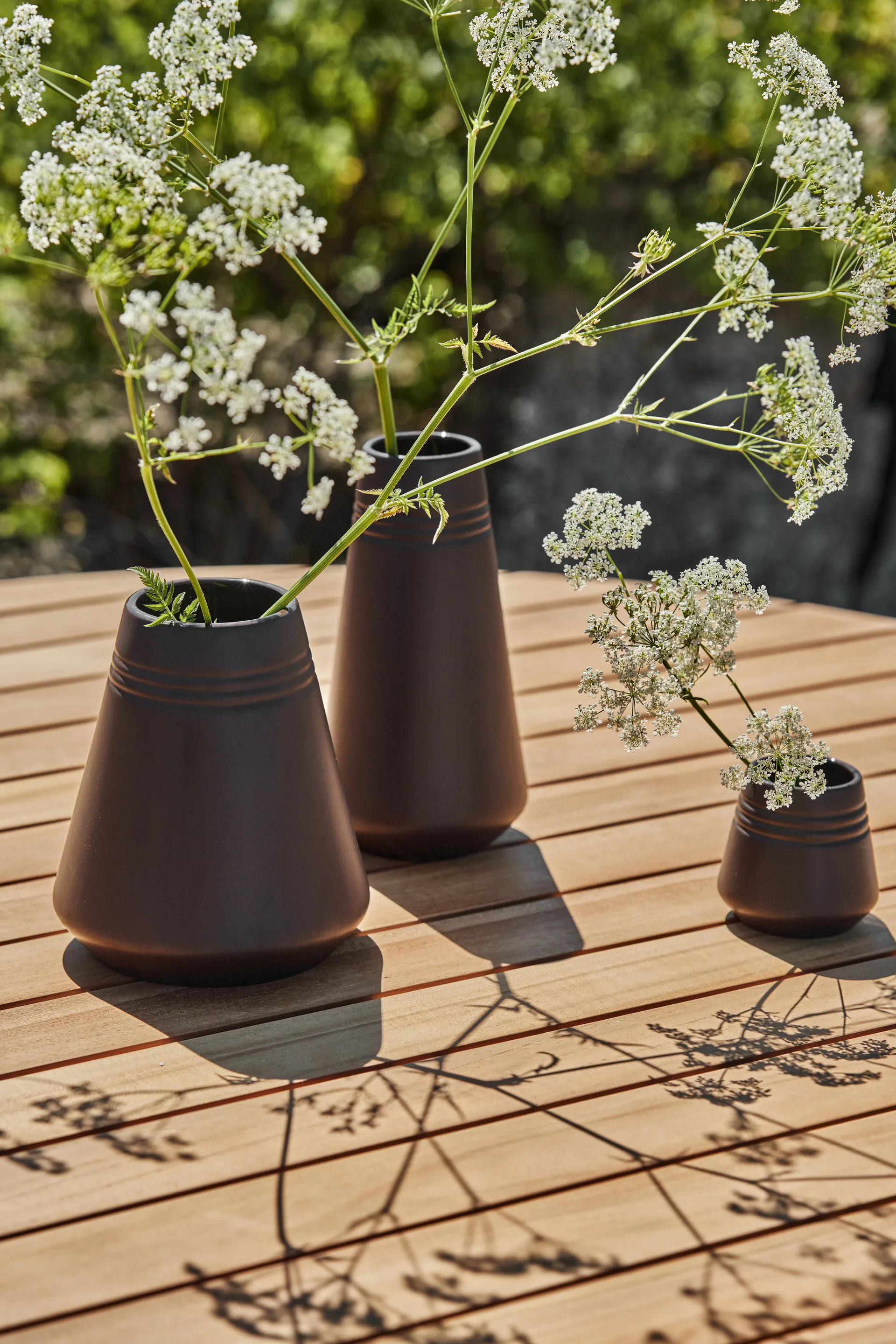 Lines 花瓶 22 cm, Brown NJRD | 二オール