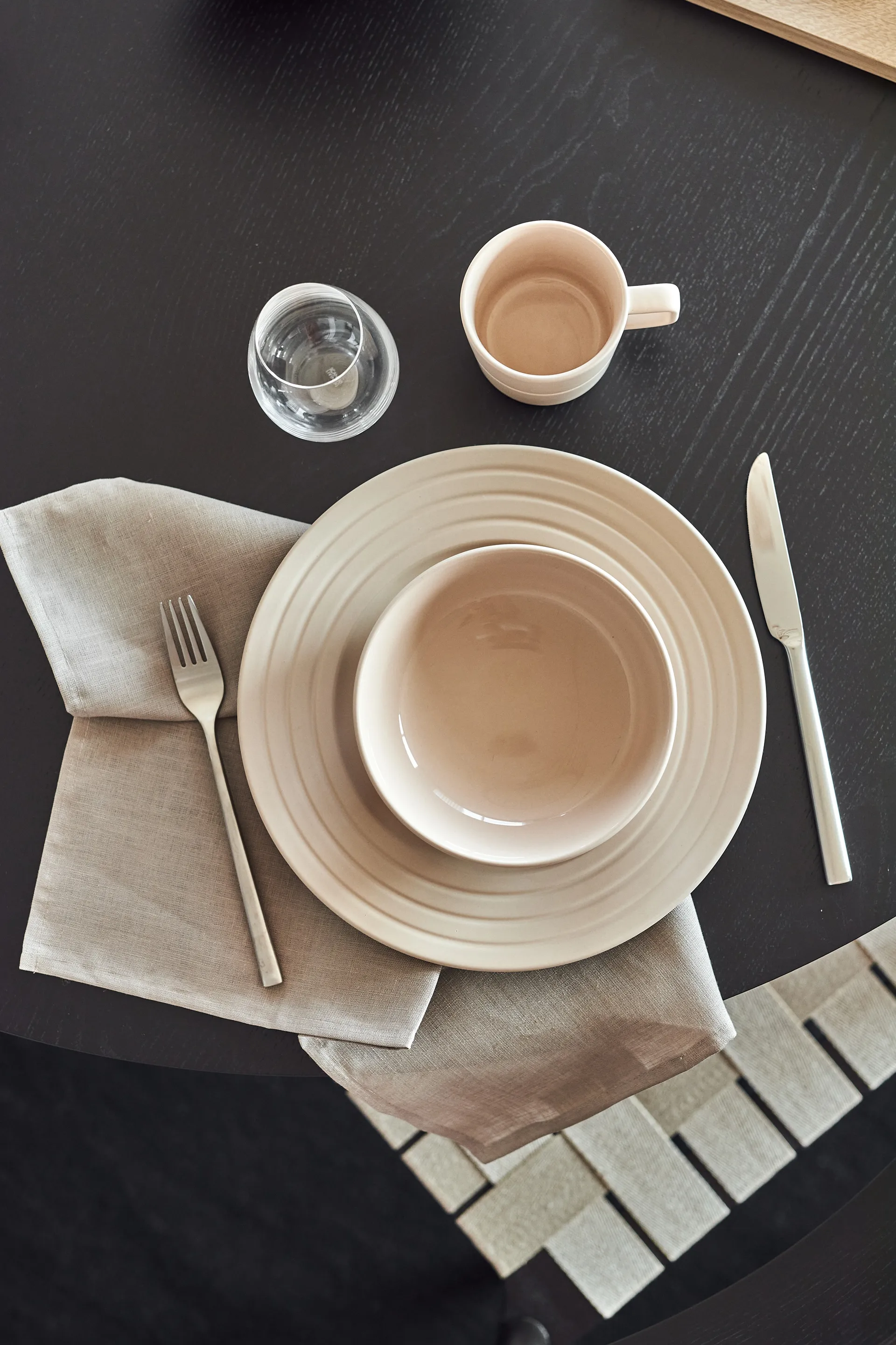 Lines プレート Ø27 cm 6パック, beige NJRD | 二オール