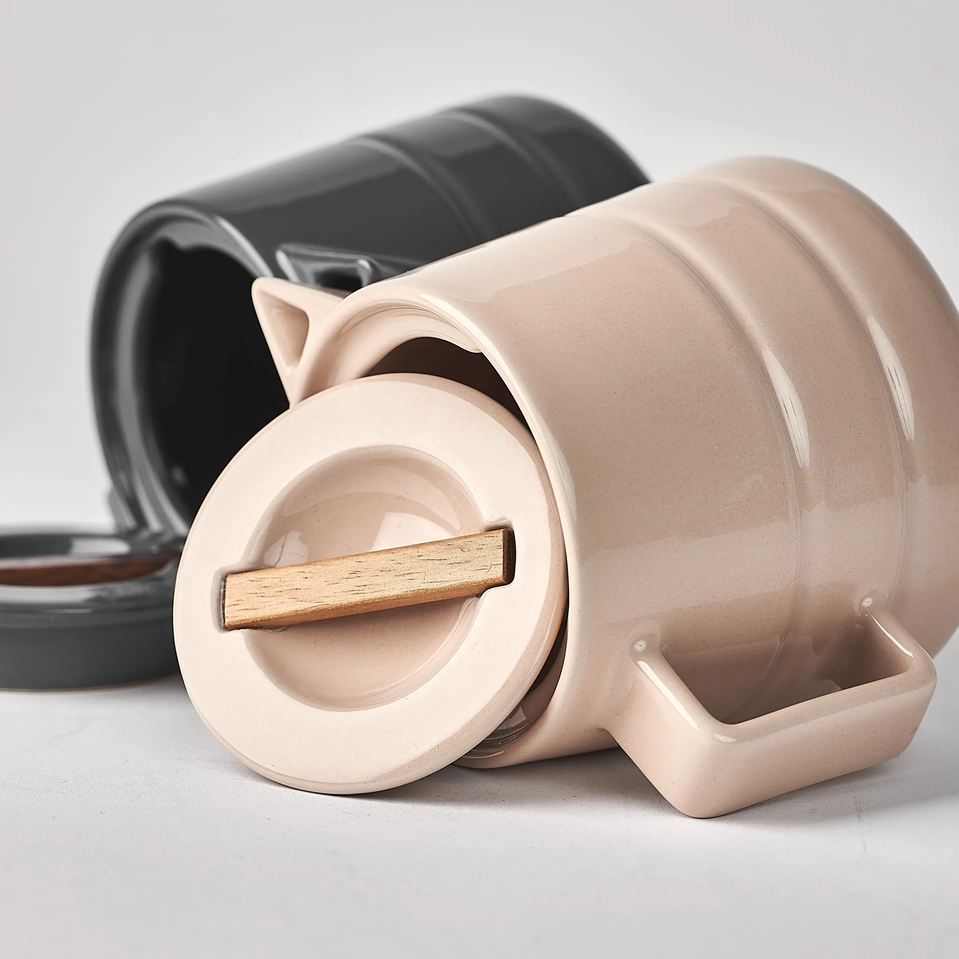 Lines ミルクジャグ 50 cl, beige NJRD | 二オール