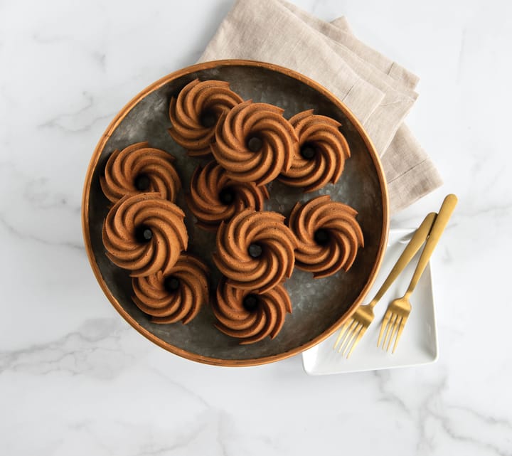 Nordic Ware heritage バントレット ベーキング型 gold, 0.9 L Nordic Ware