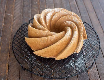 Nordic Ware heritage バントケーキ 焼き型 gold - 2.4 L - Nordic Ware