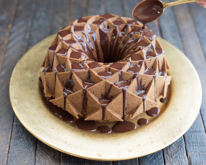 Nordic Ware jubilee バントケーキ 焼き型, 2.4 L Nordic Ware
