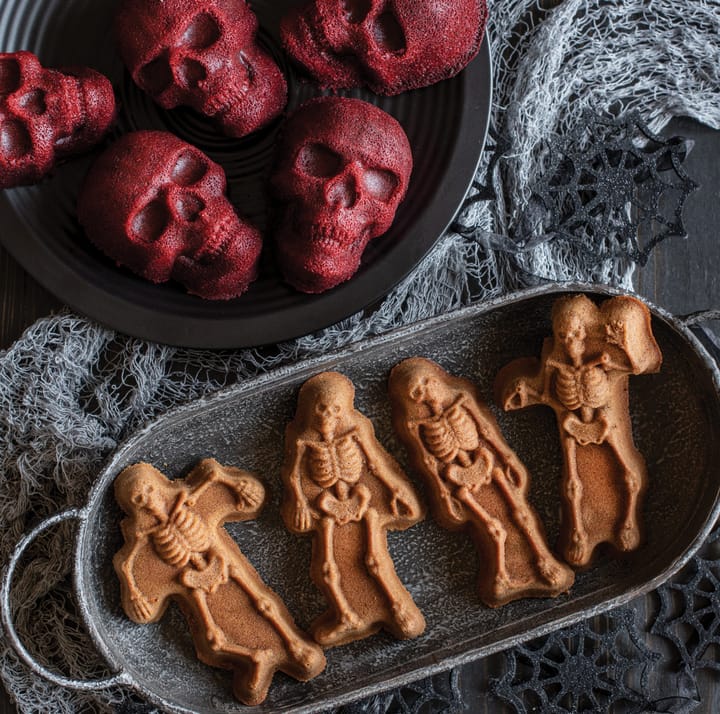 Nordic Ware Spooky Skeleton焼き型 - Bronze - Nordic Ware
