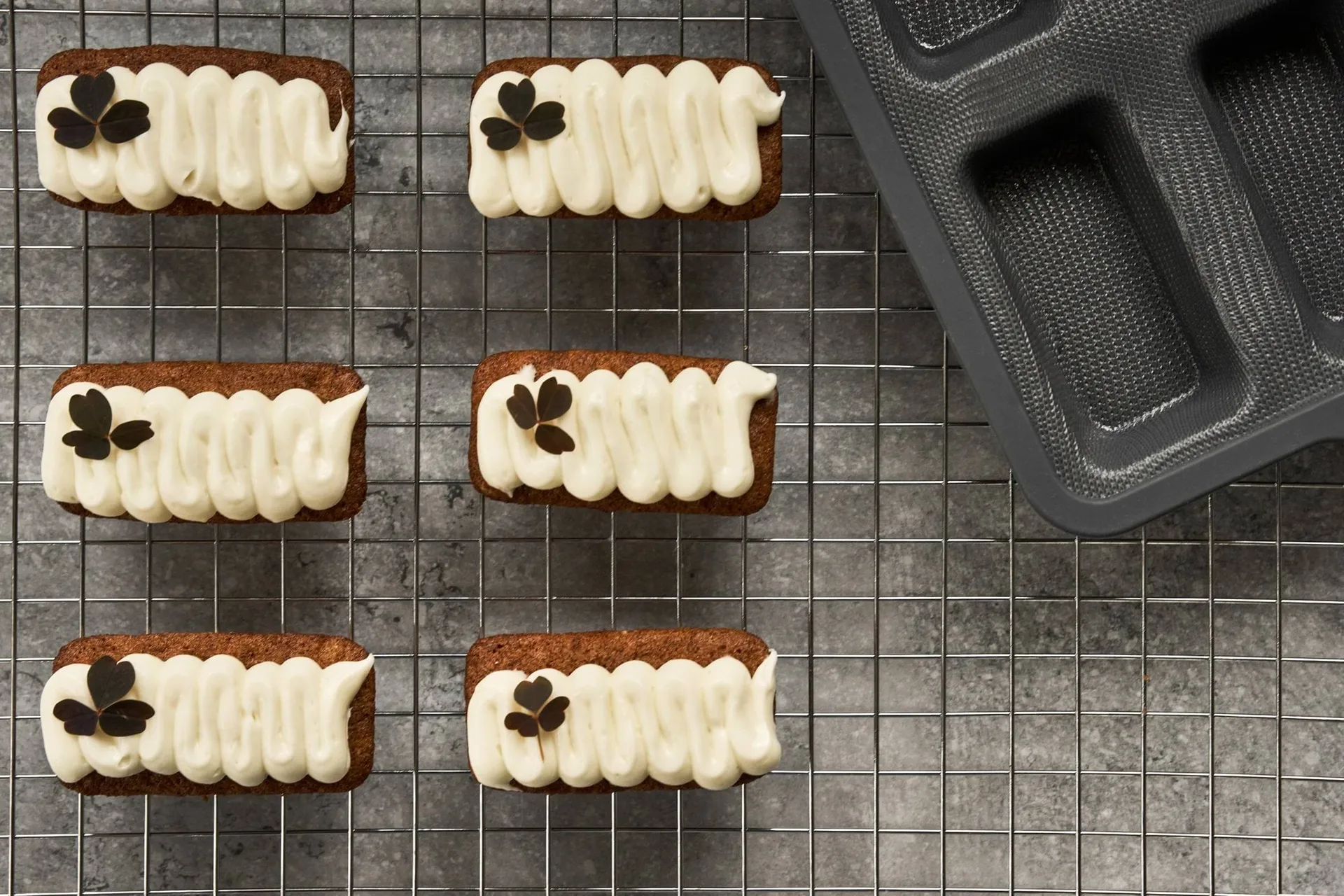 BAKE シリコン型 補強フレーム付き, Rectangular, 6 pieces, 26,2x22,1 cm Nordwik | ノードウィック