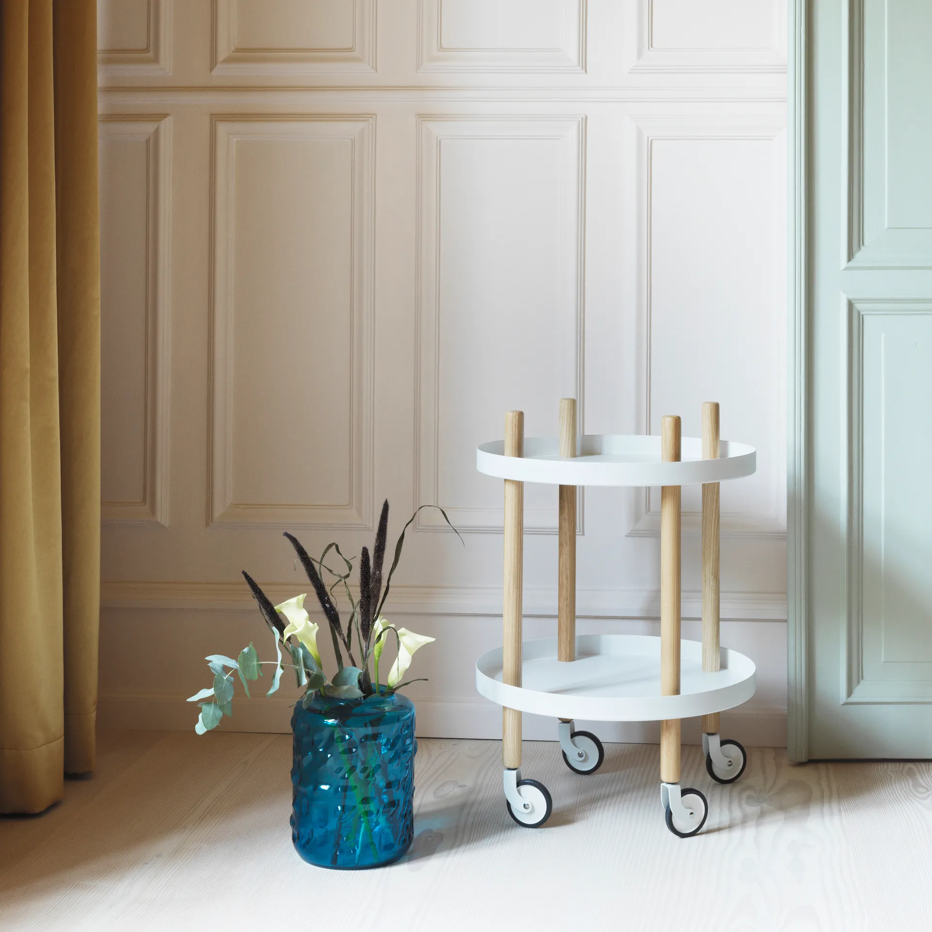 ブロック テーブル Ø45 cm, white Normann Copenhagen | ノーマンコペンハーゲン