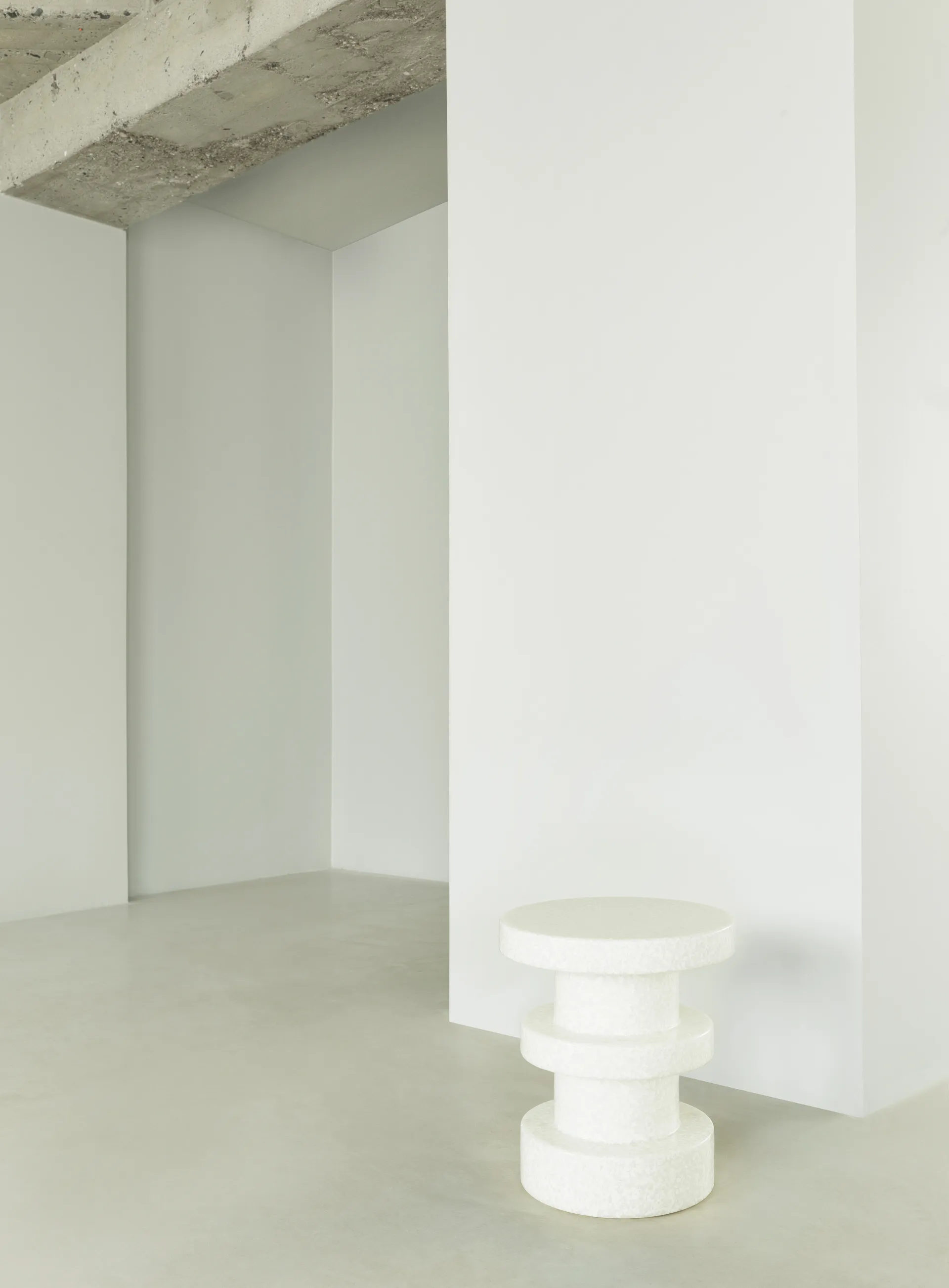 Bit Stack スツール, White-white Normann Copenhagen | ノーマンコペンハーゲン