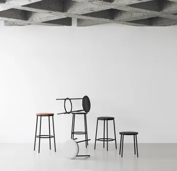 Circa スツール 45 cm - Black aluminium - Normann Copenhagen | ノーマンコペンハーゲン