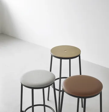 Circa バースツール 65 cm - Black oak - Normann Copenhagen | ノーマンコペンハーゲン