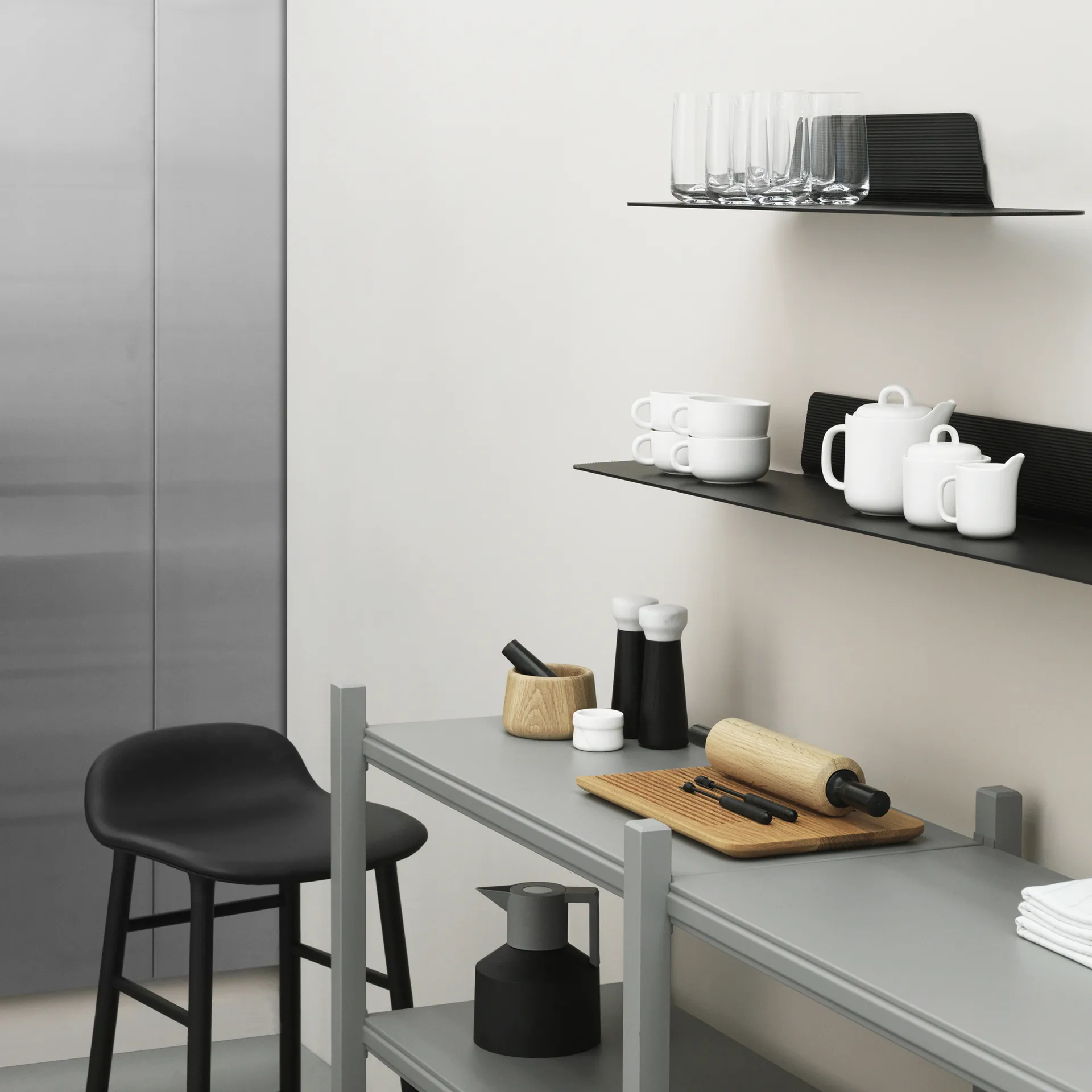 Jet シェルフ, Black, aluminium, 80 cm Normann Copenhagen | ノーマンコペンハーゲン
